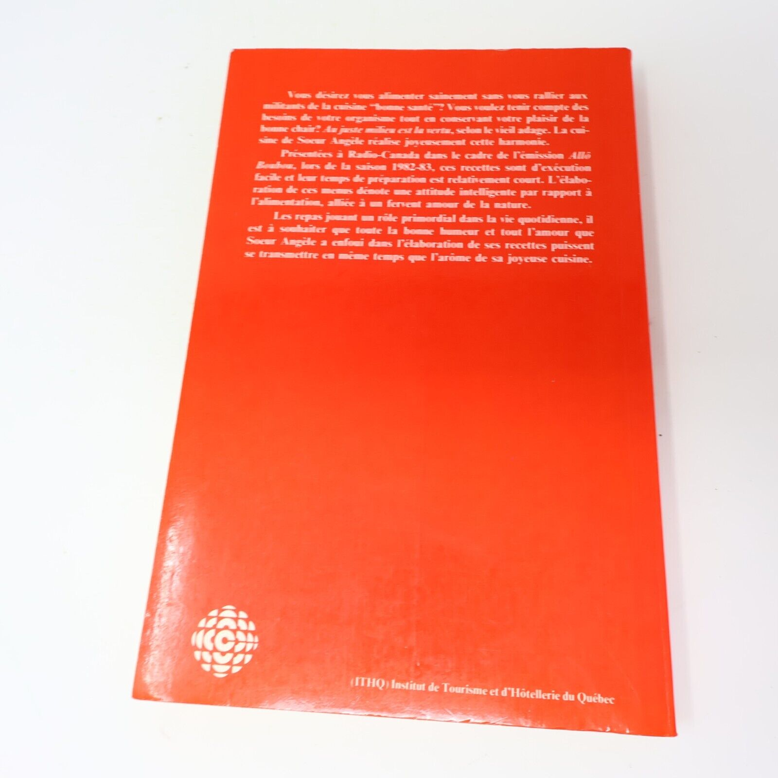 La Cuisine Joyeuse de Soeur Angèle Lot 2 Livres Recettes Table Français 1980s