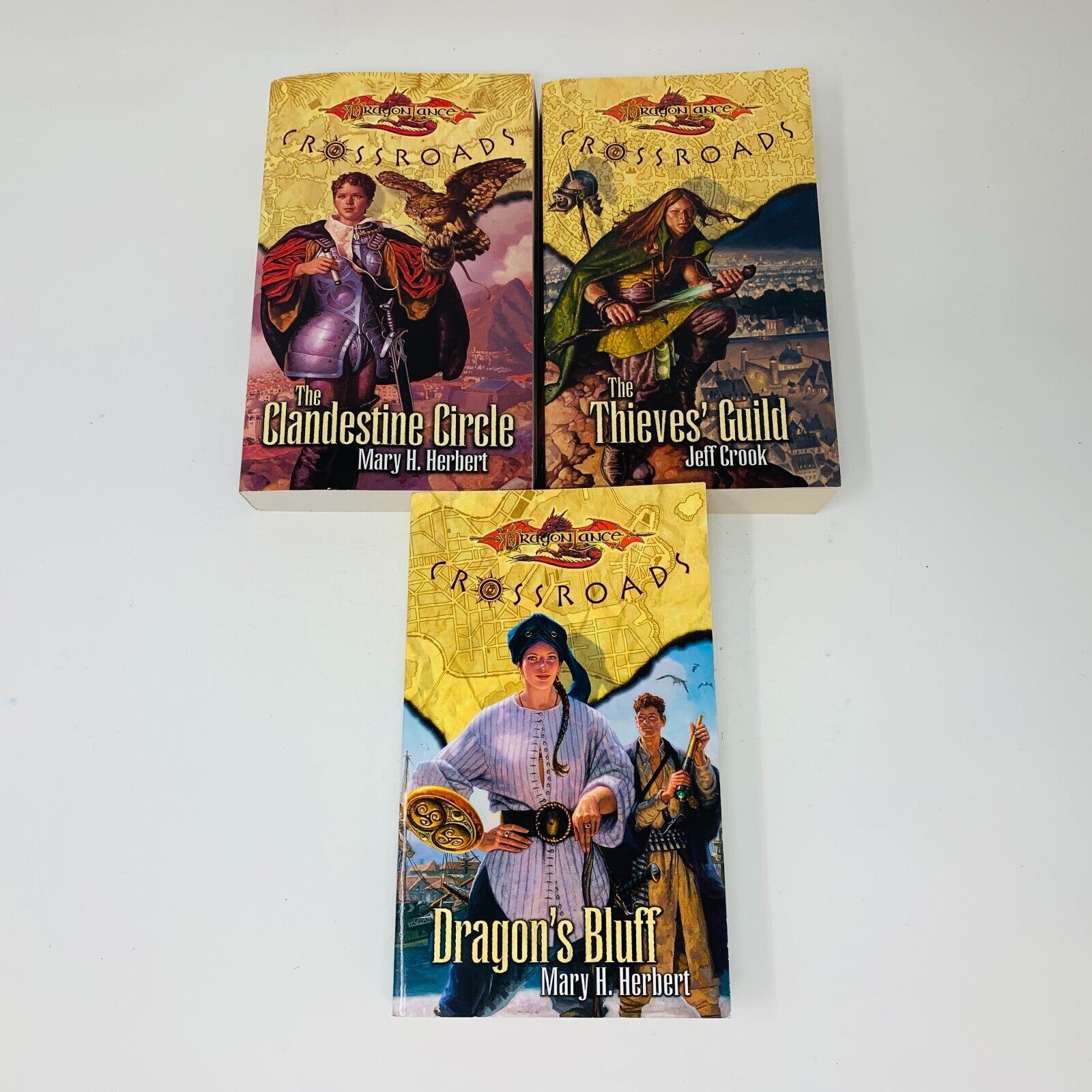 DragonLance Crossroads #1-3 Lot Clandestine Circle Thieves' Guild Dragon's Bluff