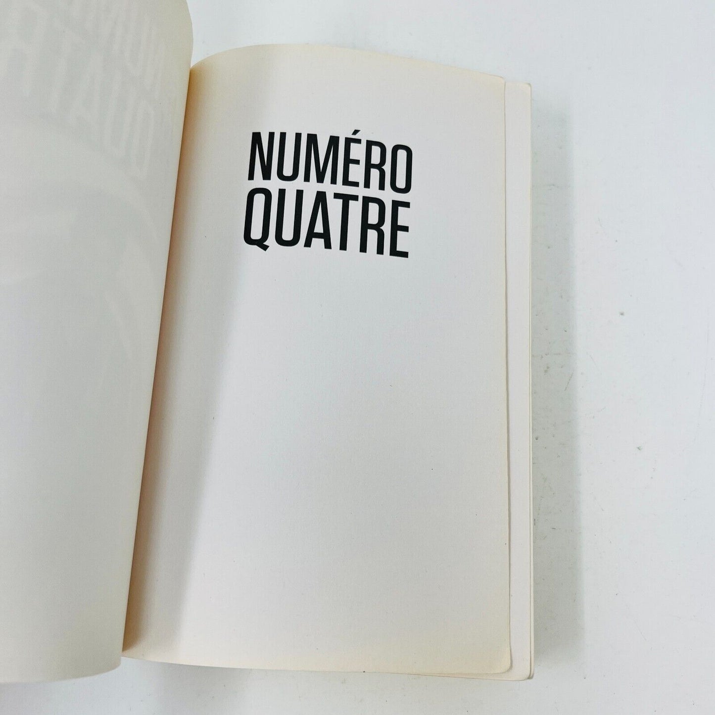 Lot de 5 Livres de Pittacus Lore Numéro Quatre/Pouvoir des Six Français/French