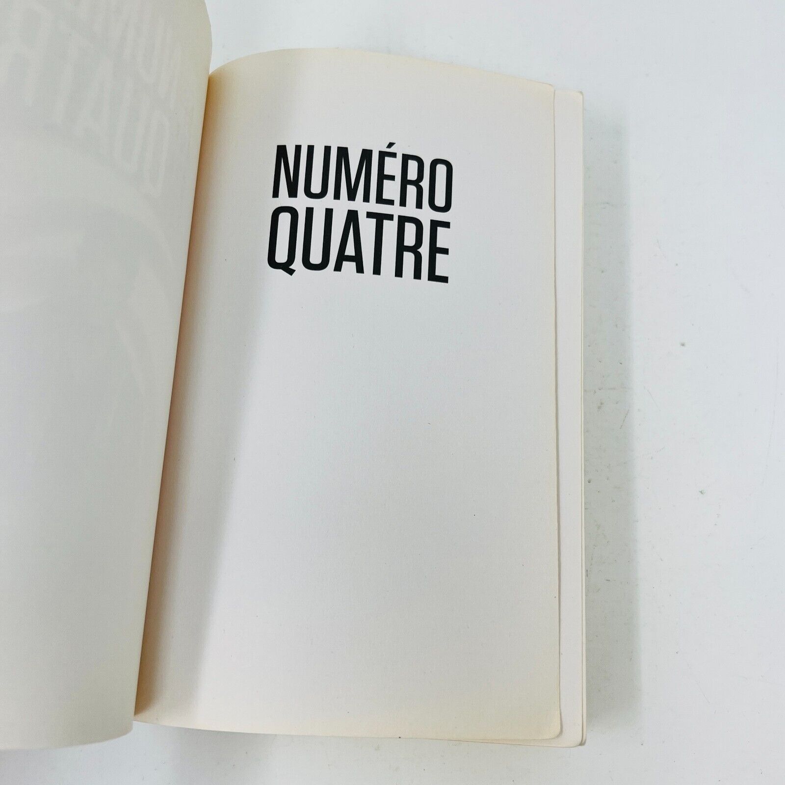 Lot de 5 Livres de Pittacus Lore Numéro Quatre/Pouvoir des Six Français/French