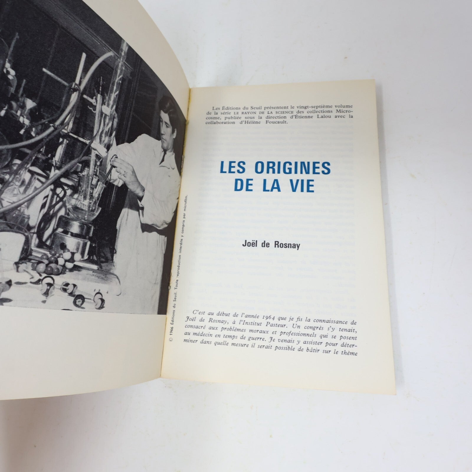 Microcosme Le Rayon de la Science Lot 4 Livres Nuages/Pétrole/Métallurgie/Vie
