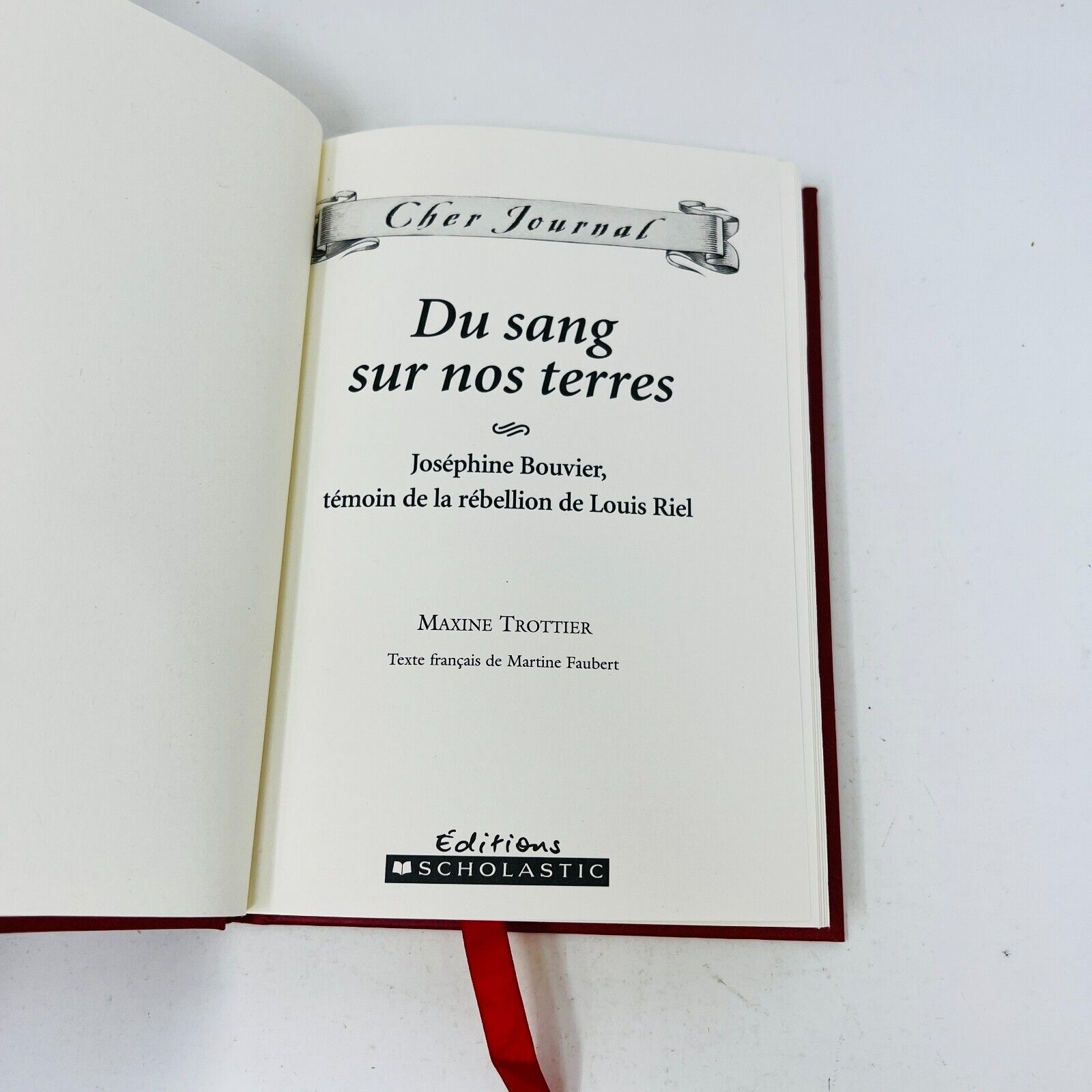 Cher Journal Du Sang sur nos Terres/Entrée Refusée/Ma Soeur Orpheline Lot Livres