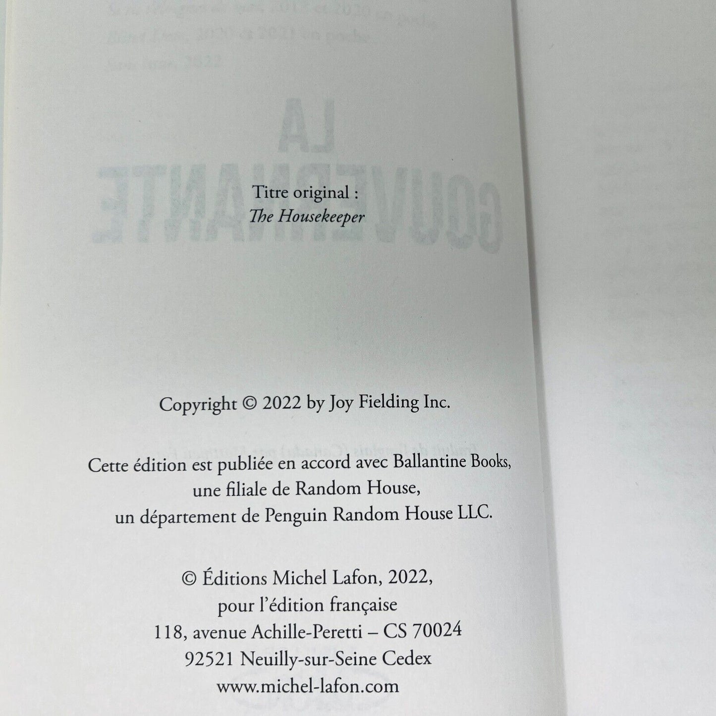 2022 La Gouvernante de Joy Fielding Mystère Thriller Français Livre Michel Lafon