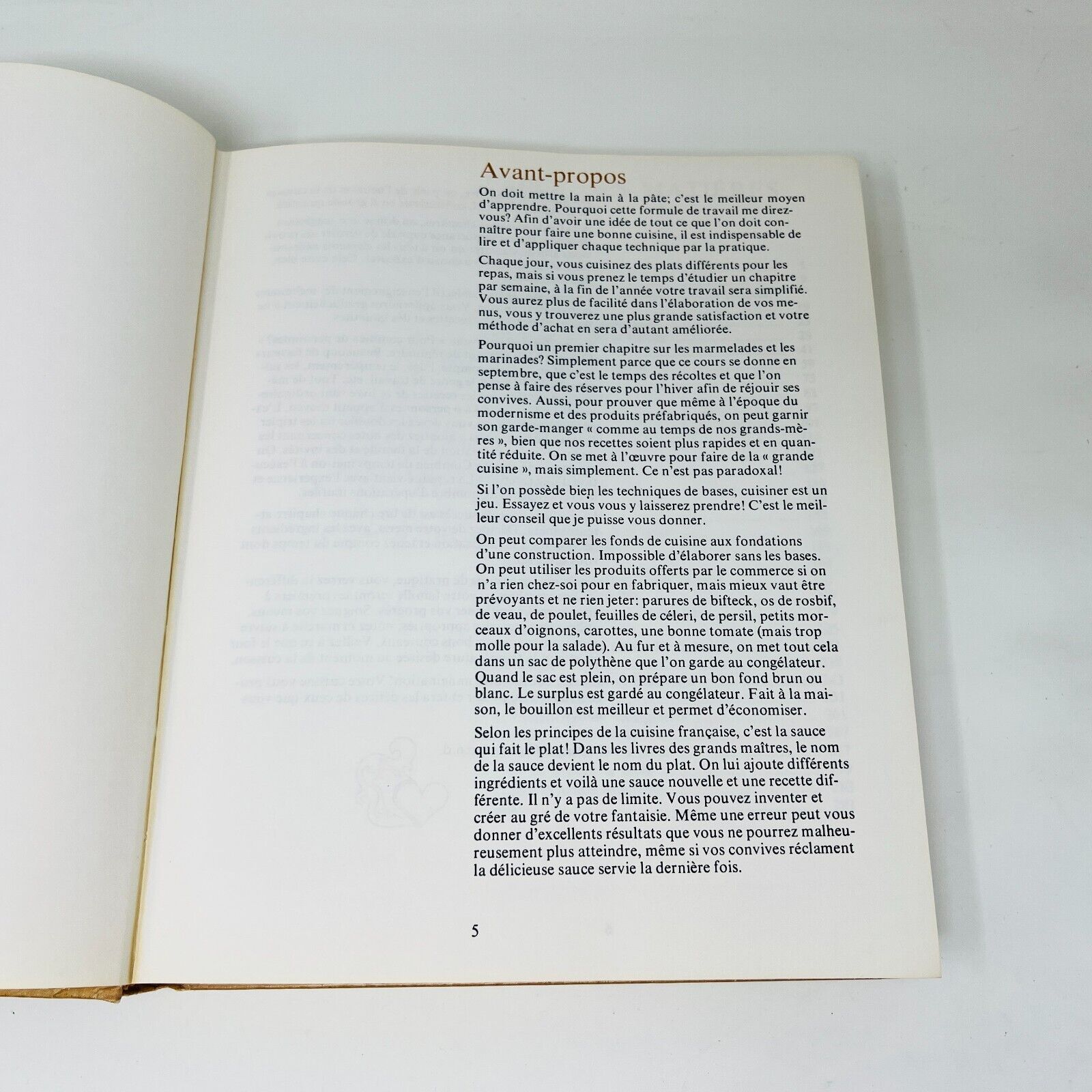 1973 La Cuisine de Monique Chevrier Mirabel Livre Recettes en Français Cookbook