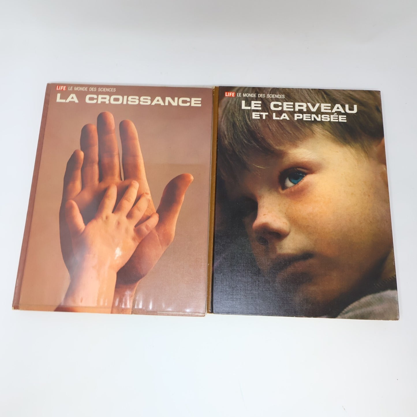 Life Le Monde Vivant/des Sciences Croissance Évolution Lot 4 Livres Français HC