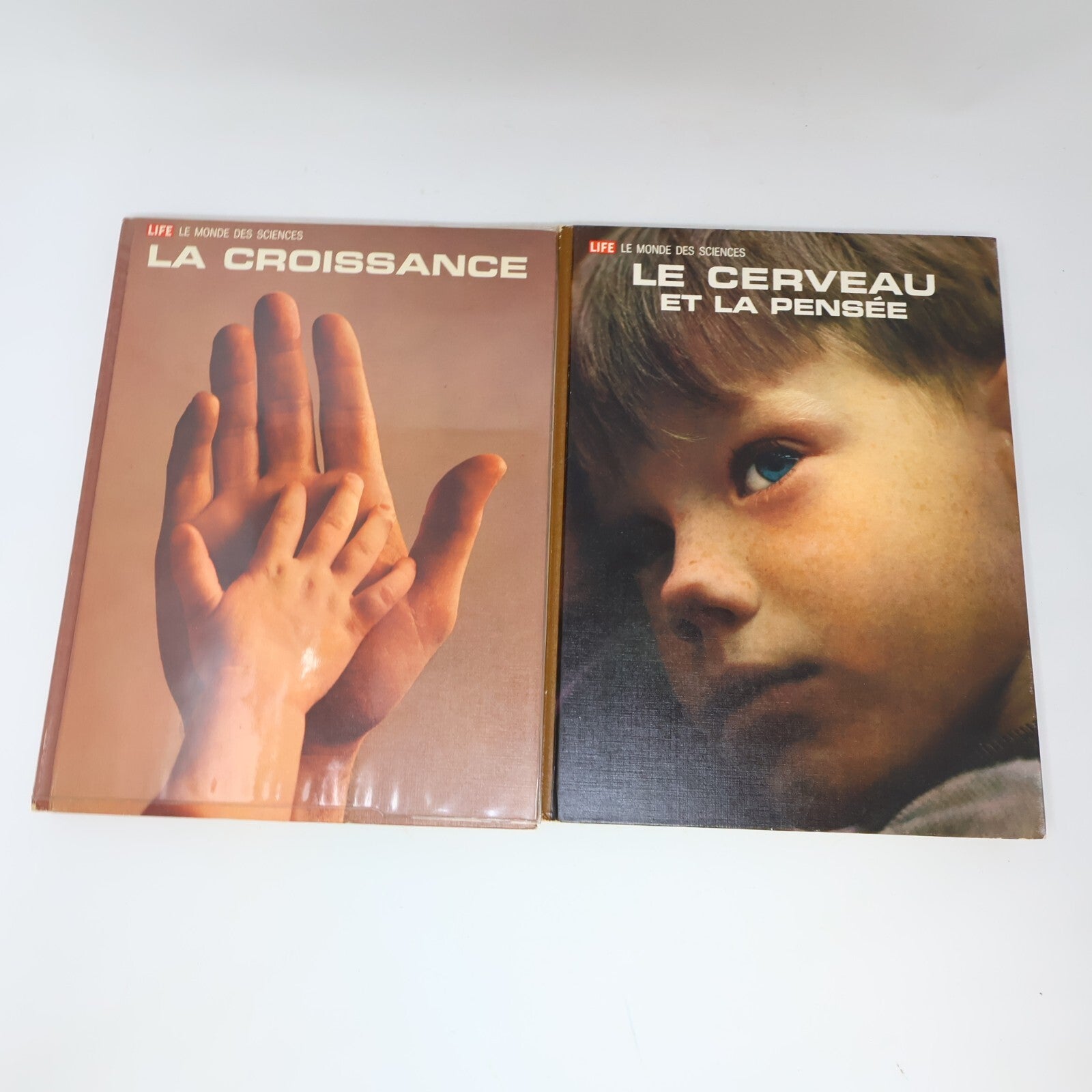 Life Le Monde Vivant/des Sciences Croissance Évolution Lot 4 Livres Français HC