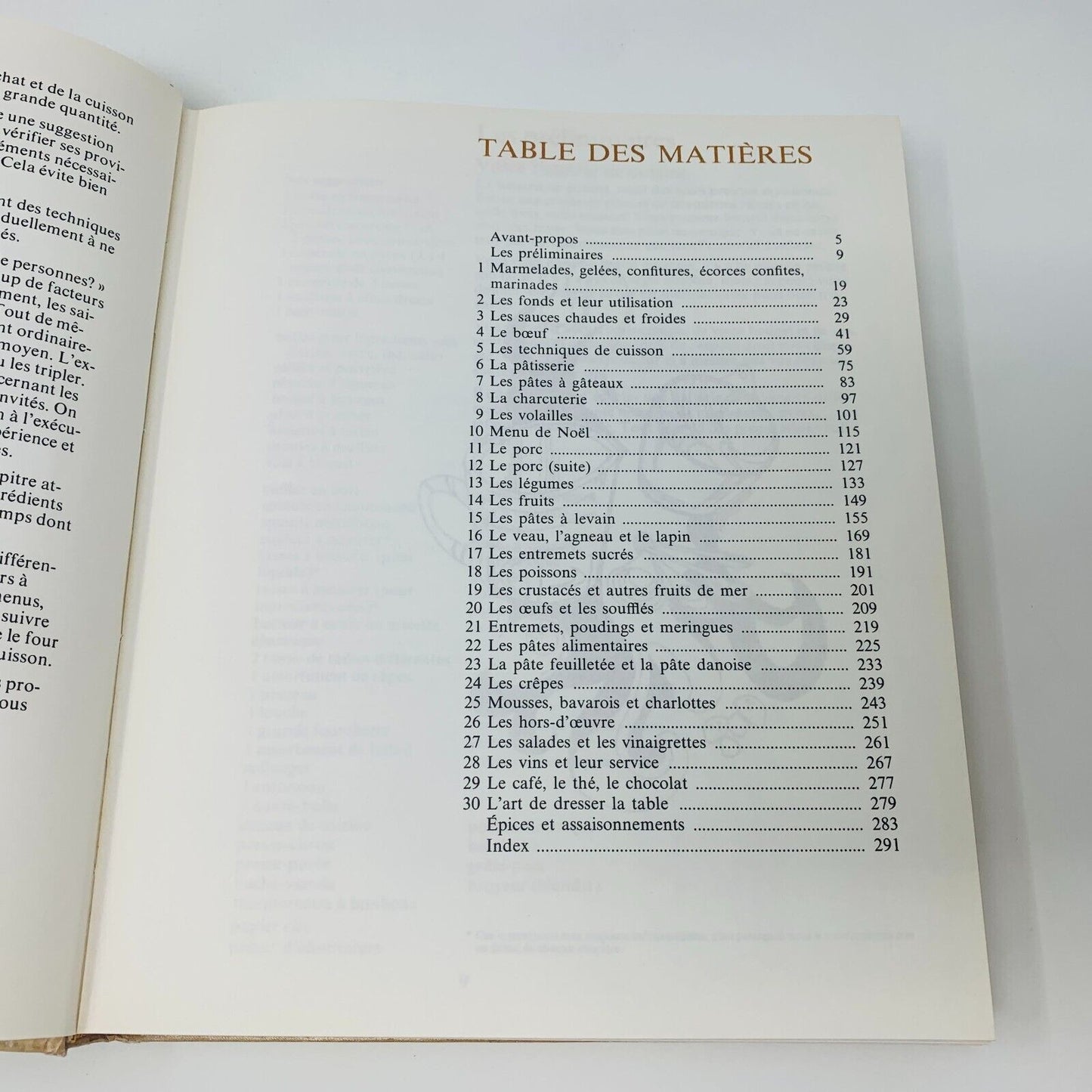 1973 La Cuisine de Monique Chevrier Mirabel Livre Recettes en Français Cookbook
