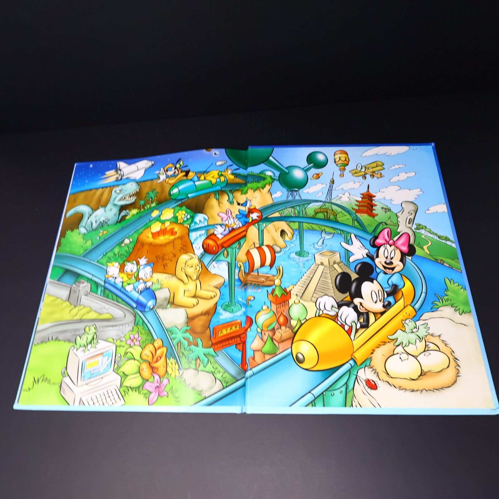 Lot 7 Livres Le Monde Merveilleux de la Connaissance Enfants Disney Français HC