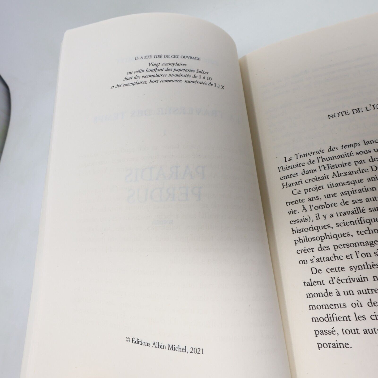 2021 Paradis Perdus Roman Éric-Emmanuel Schmitt La Traversée des Temps #1 Livre