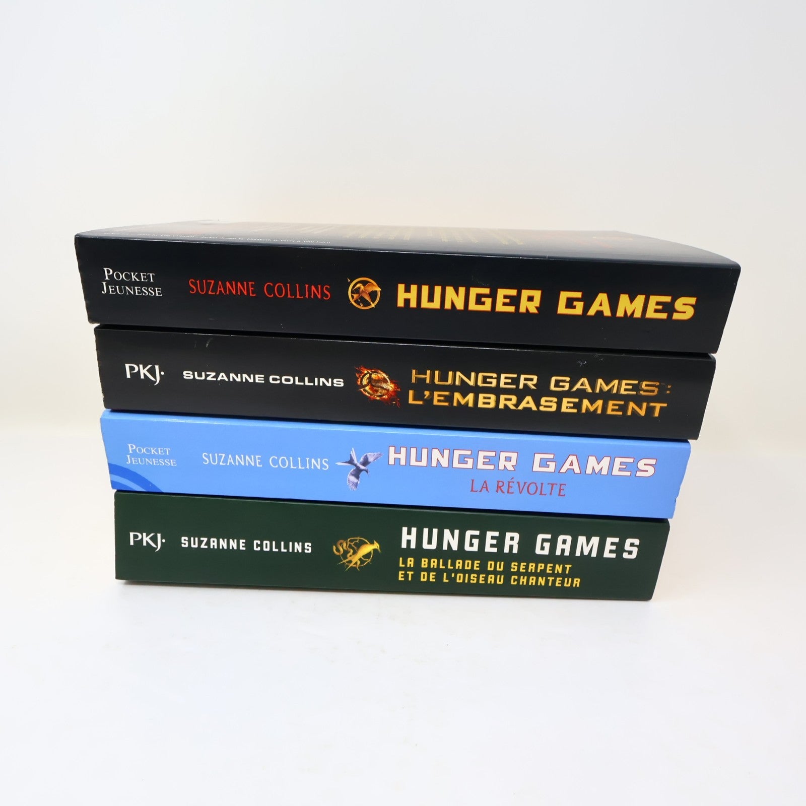 Hunger Games #1-4 Lot 4 Livres Suzanne Collins Pocket Jeunesse Français/French