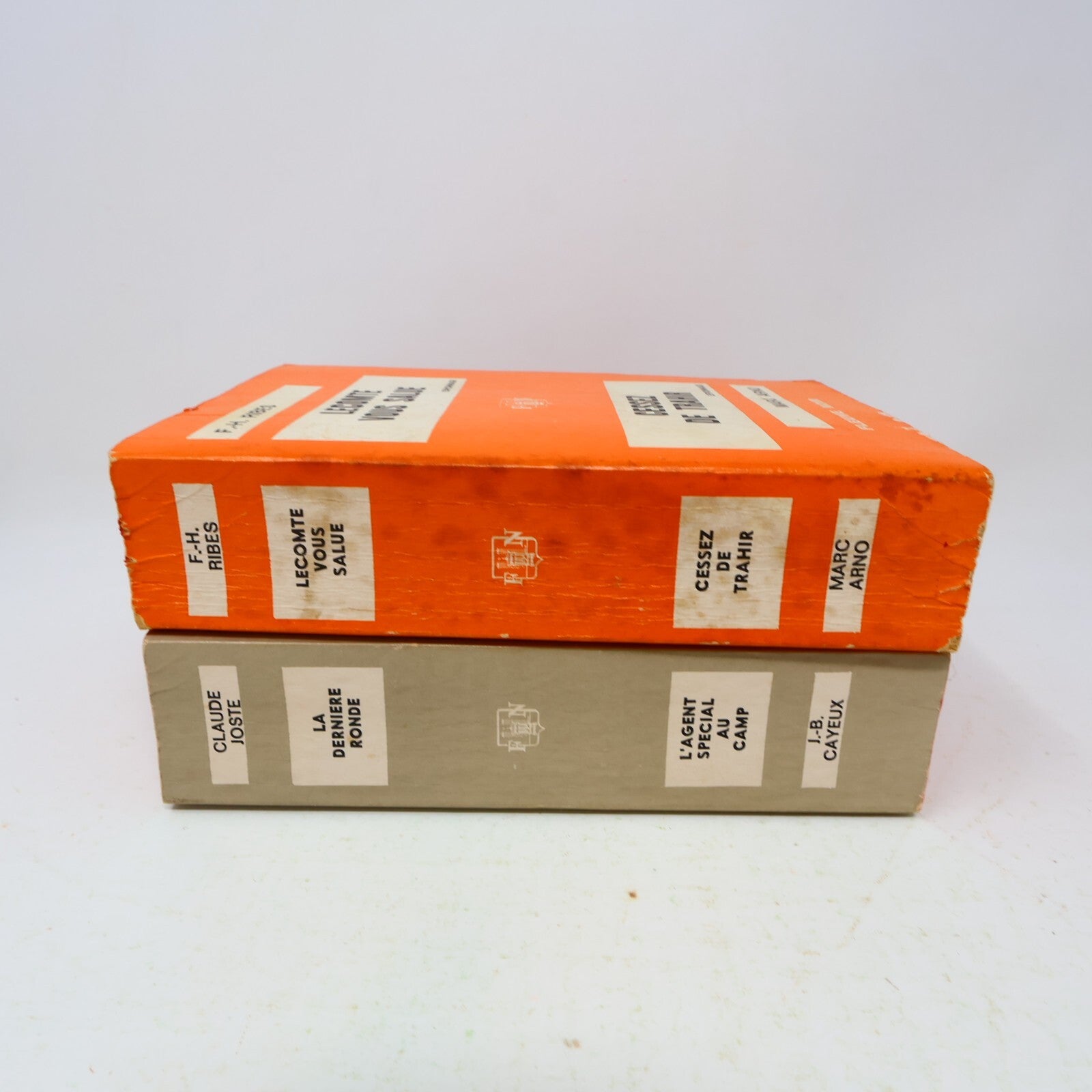 Lot 2 Livres Espionnage Fleuve Noir Ribes/Joste/Arno Le Comte Vous Salue 1960s