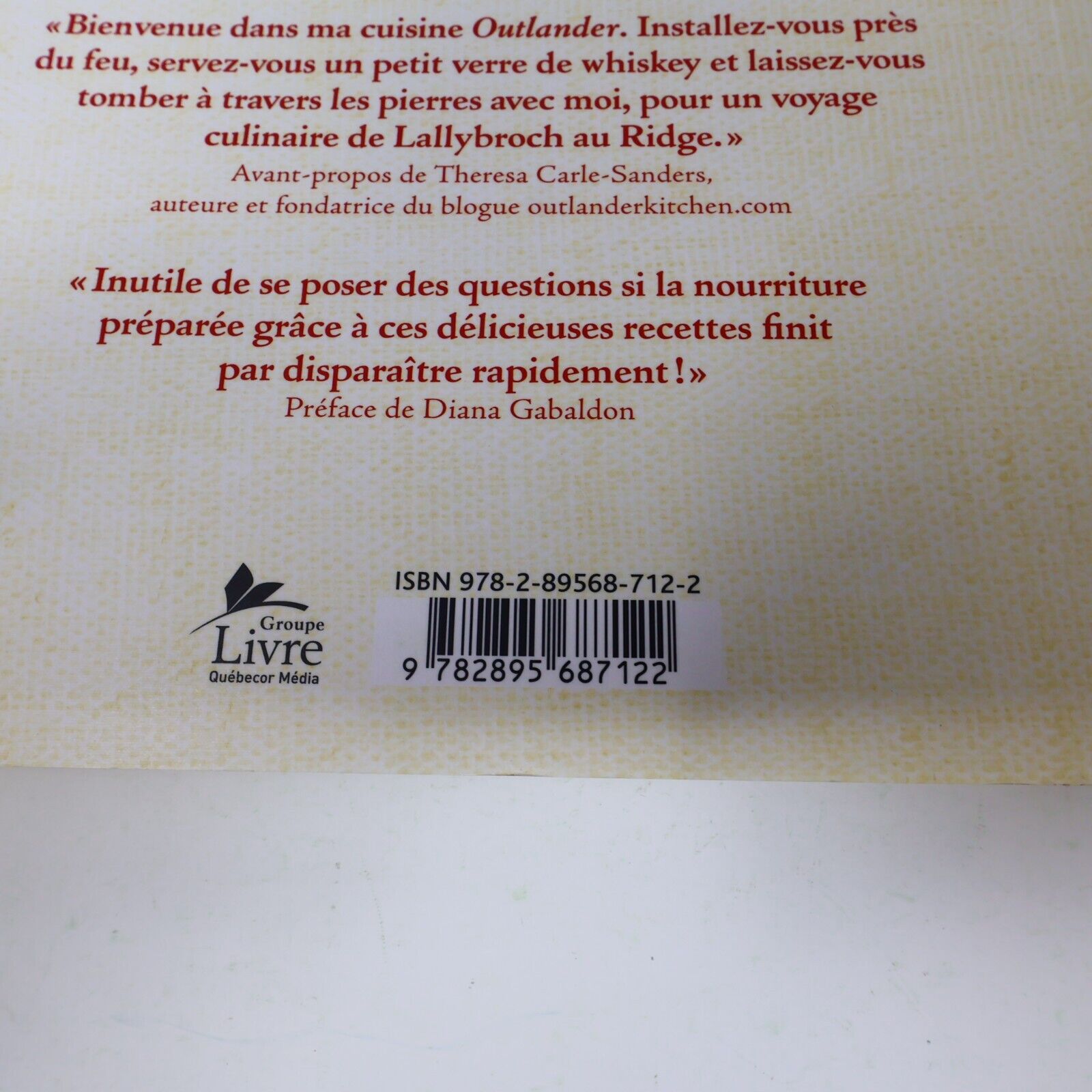 2017 Dans la Cuisine de Outlander Le Chardon et le Tartan Recettes Trécarré PB