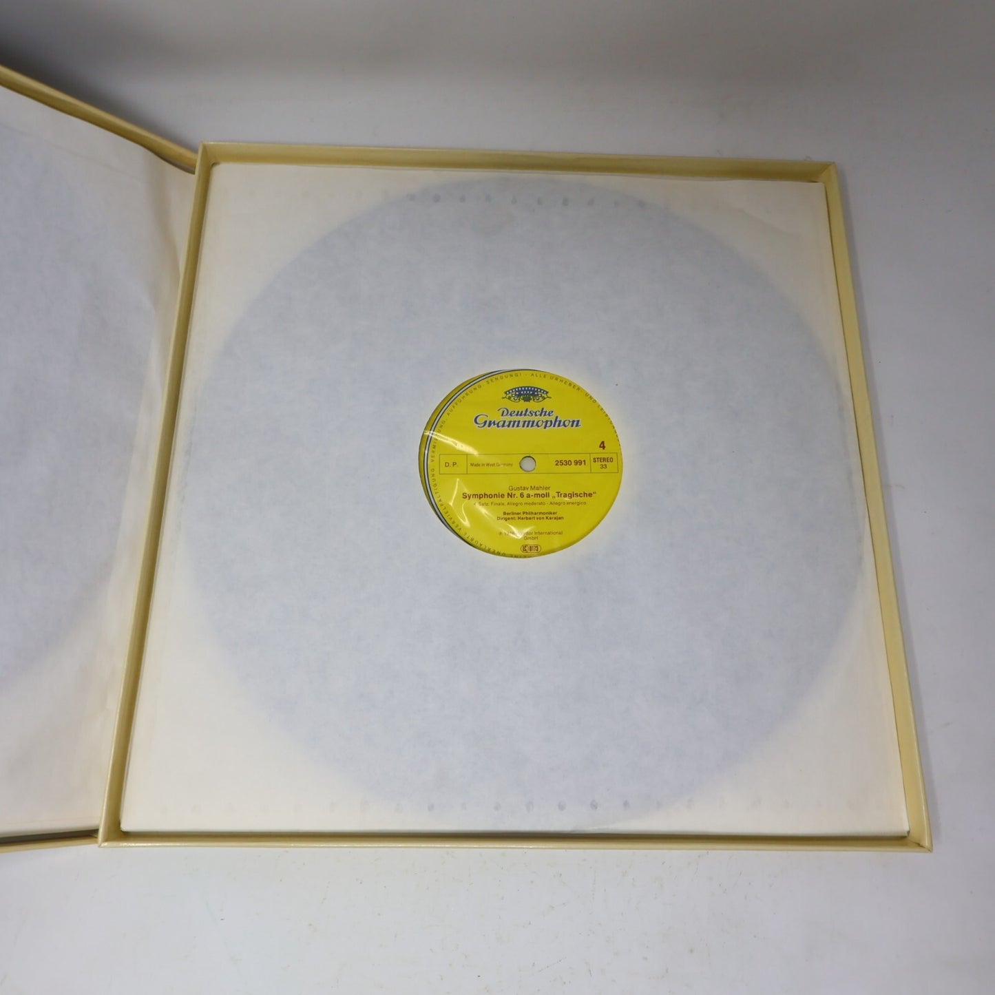 Herbert von Karajan Gustav Mahler Symphonie #6 Tragische 2x LP Record 2707 106