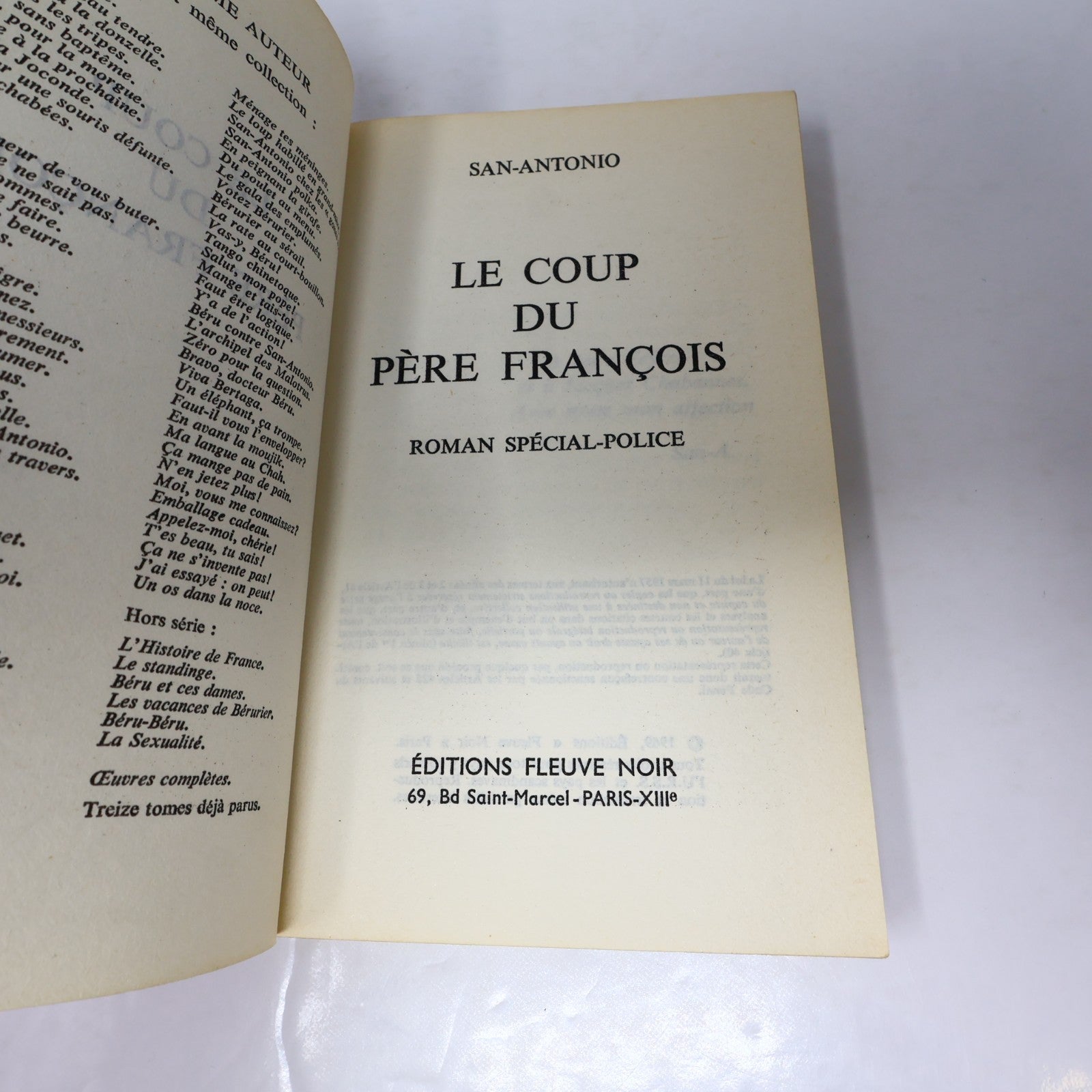 San-Antonio Lot 36 Livres Crime et Mystère Policier Thriller Fleuve Noir PB Vtg