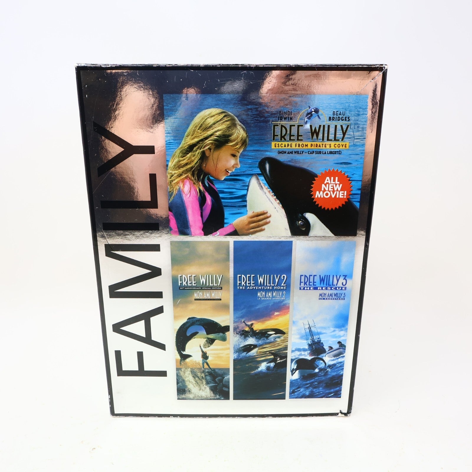 Free Willy/Mon Ami Willy #1-2-3 + Escape From Pirate's Cove Familly DVD Box Set