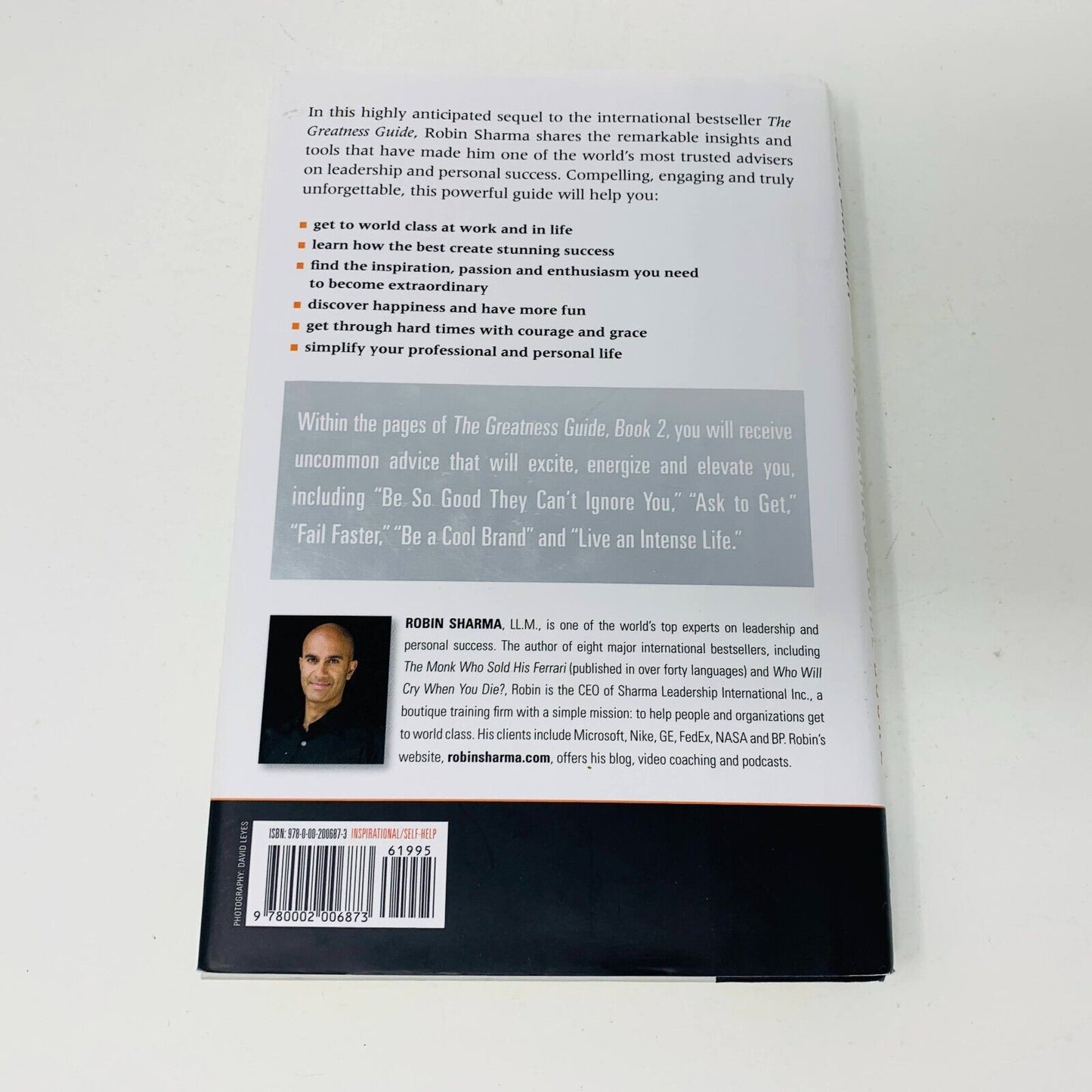 2007 The Greatness Guide Book 2 by Robin Sharma Hardcover DJ Self-Help 1st Print