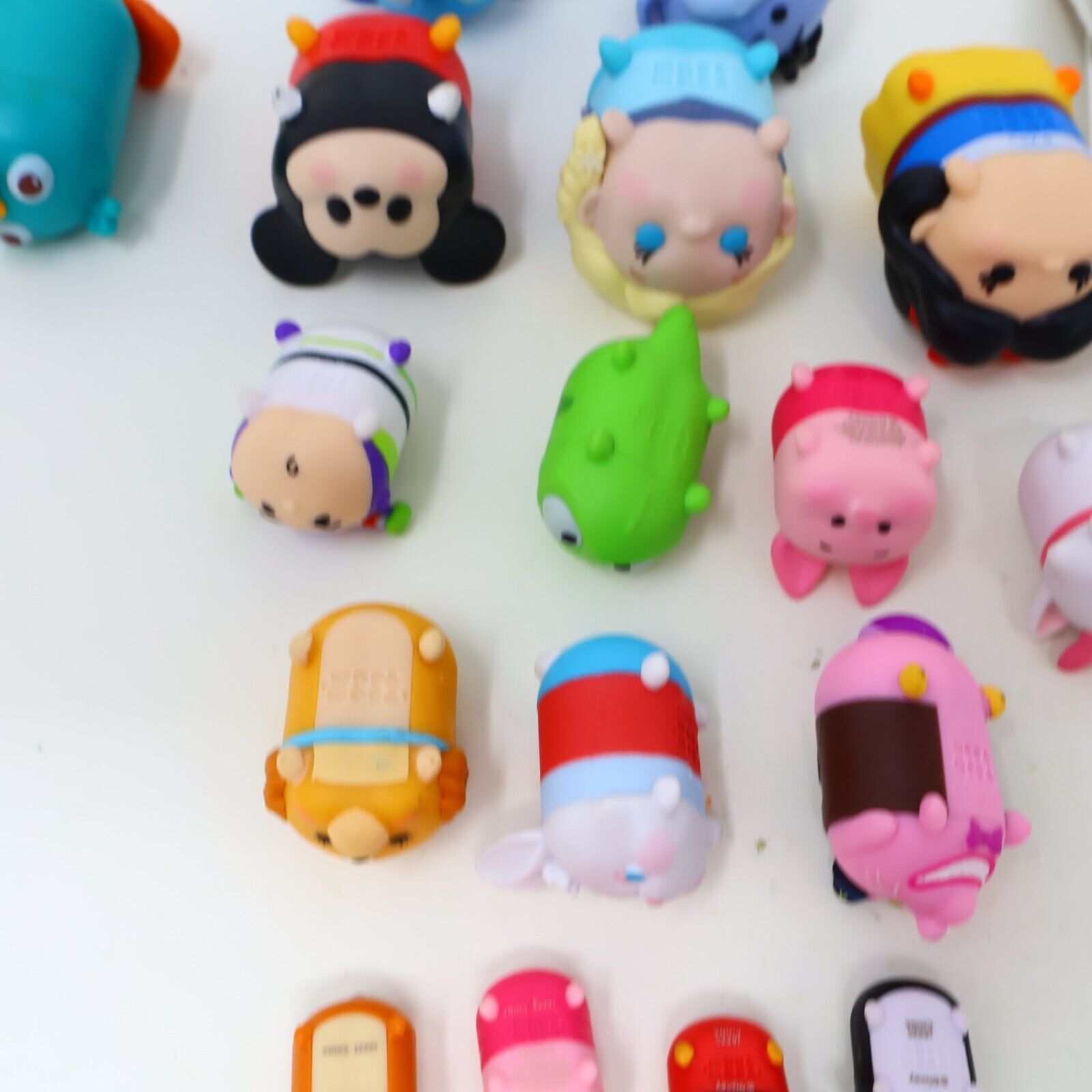 Lot of 19 Disney Tsum Tsum Figures Jakks Toys Eeyore Mickey Stitch Snow White