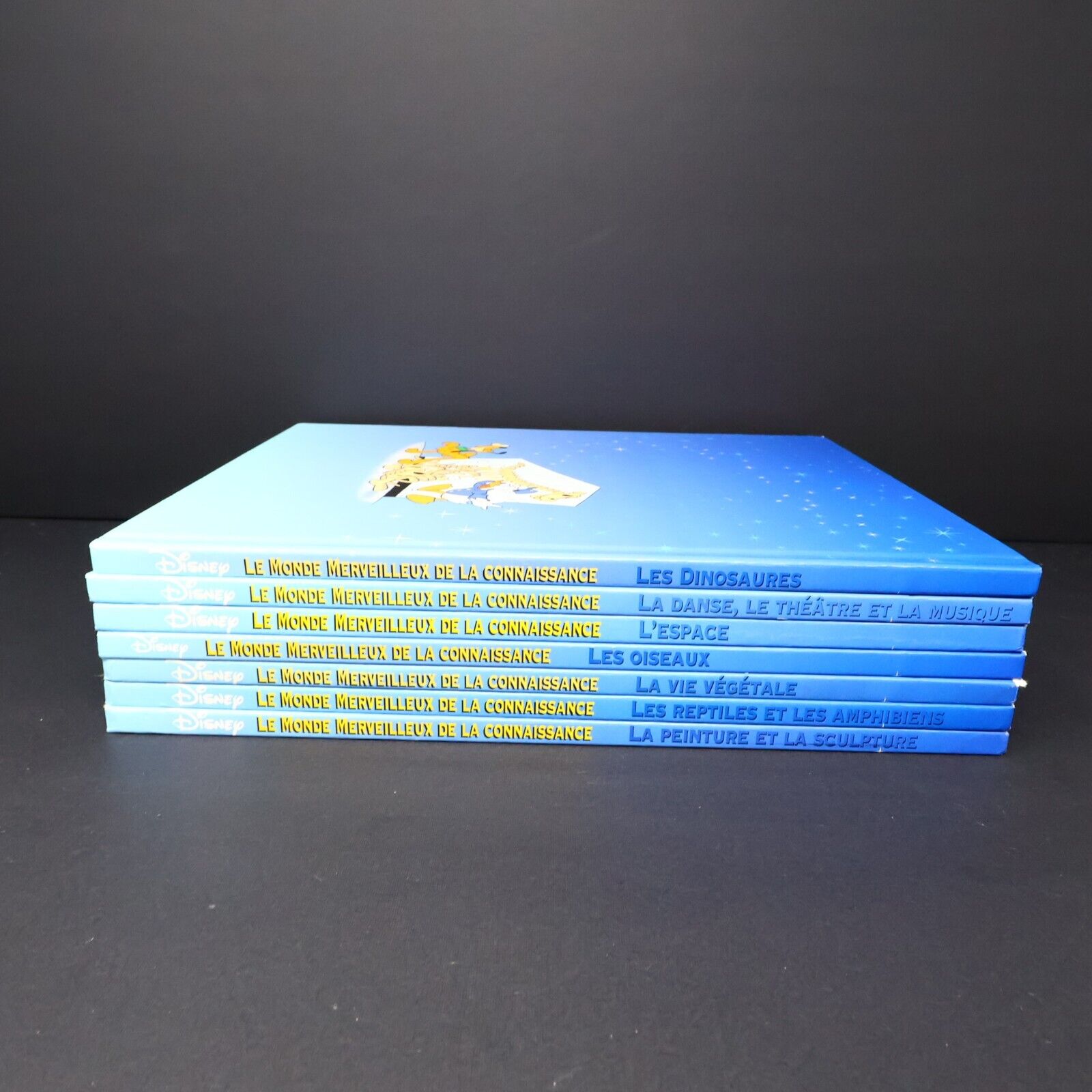 Lot 7 Livres Le Monde Merveilleux de la Connaissance Enfants Disney Français HC
