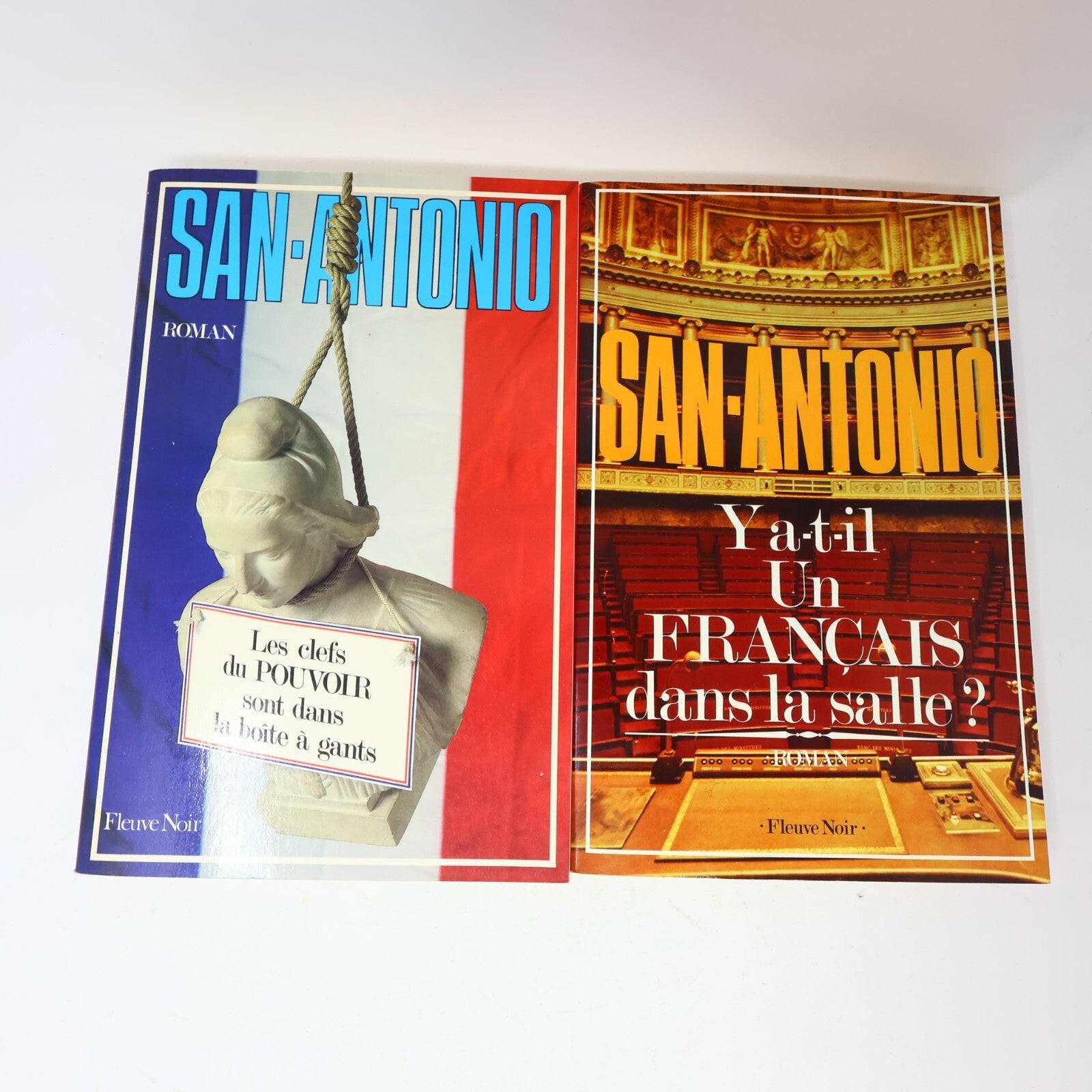 San-Antonio Y A-T-Il un Français dans la Salle? Lot 2 Livres Crime Humour 80s PB