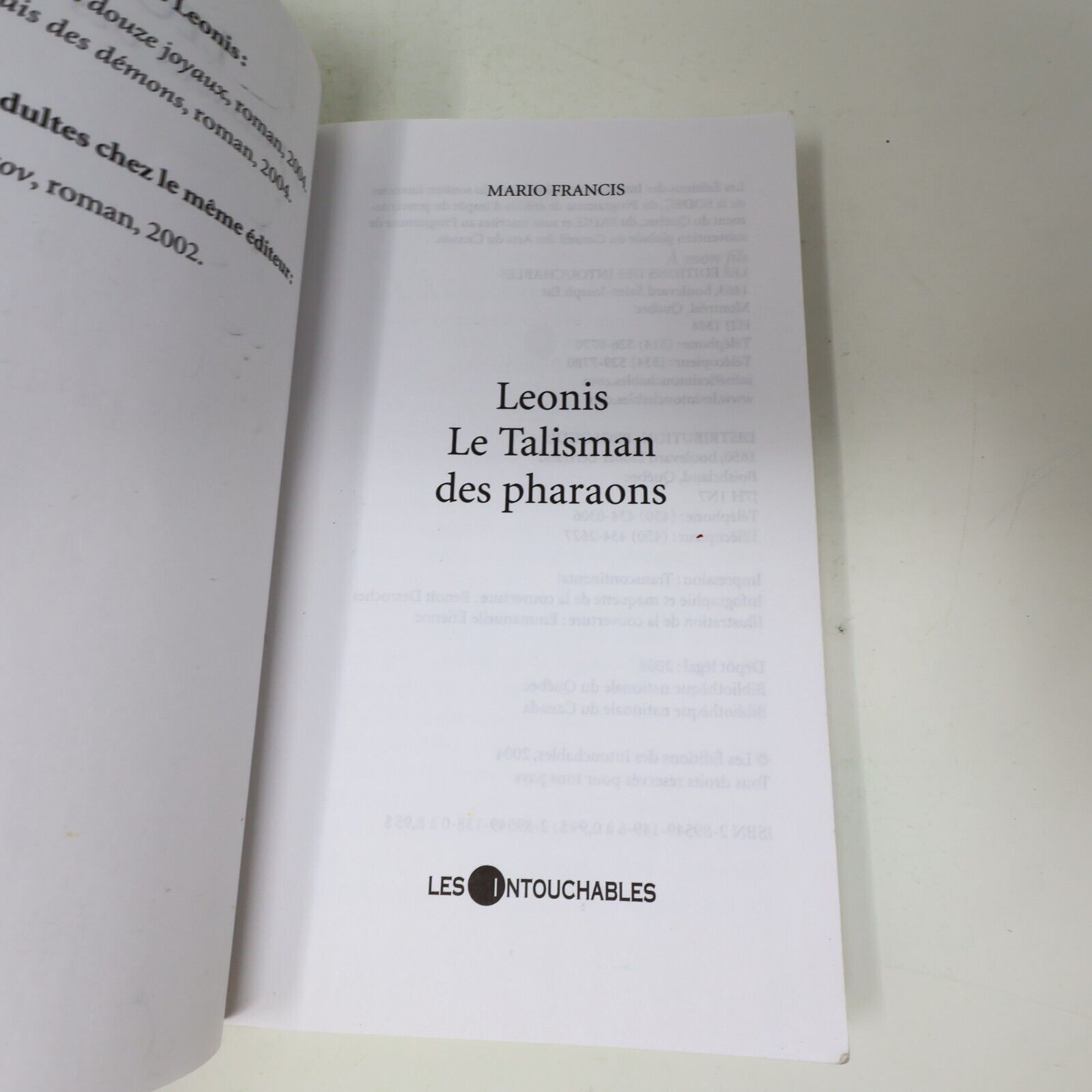 Lot 12 Livres Leonis #1-12 de Mario Francis Les Intouchables Série Complète Book