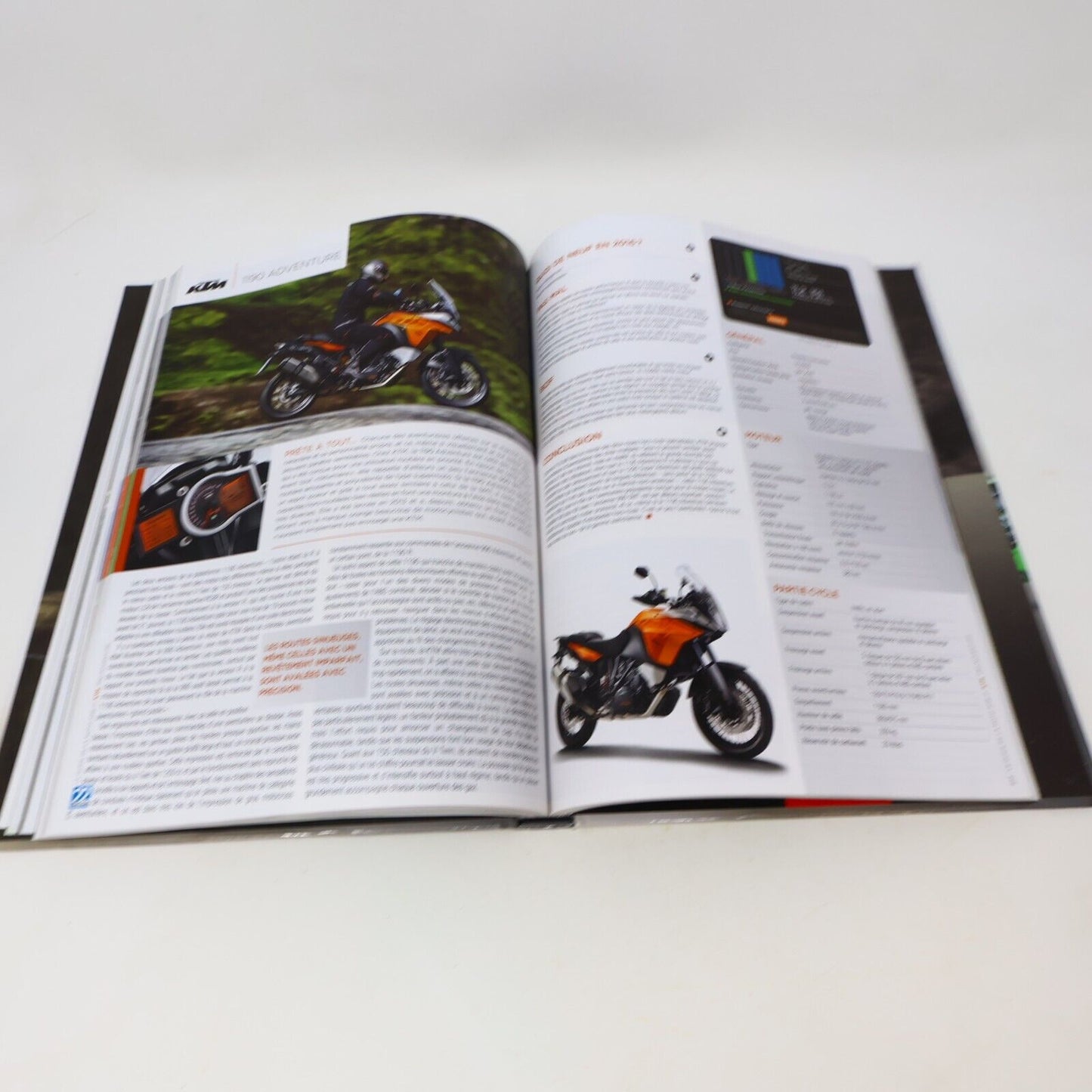 2016 Le Guide de la Moto 2016-17 la Bible des Motocyclistes Bertrand Gahel Livre