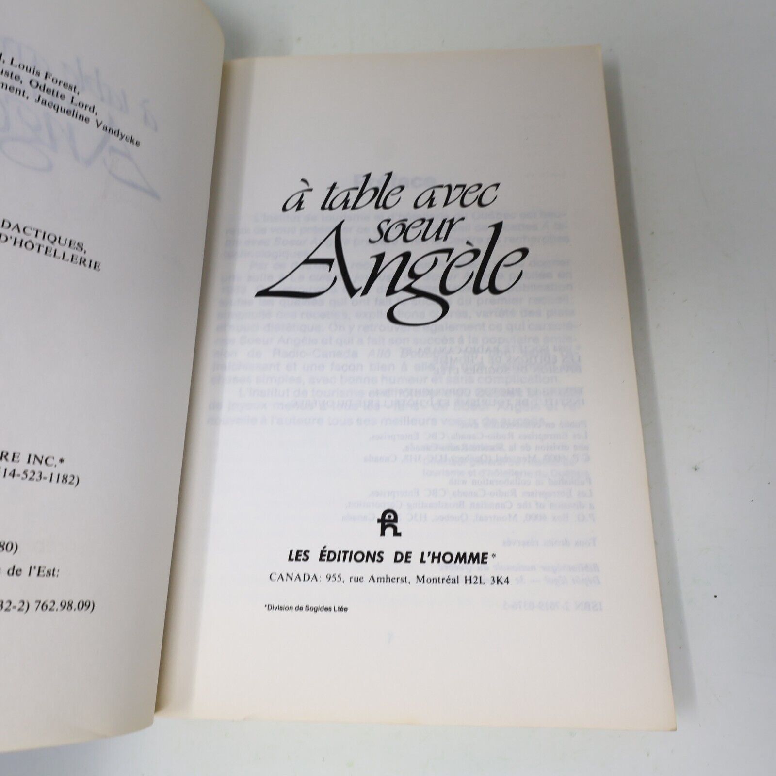 La Cuisine Joyeuse de Soeur Angèle Lot 2 Livres Recettes Table Français 1980s
