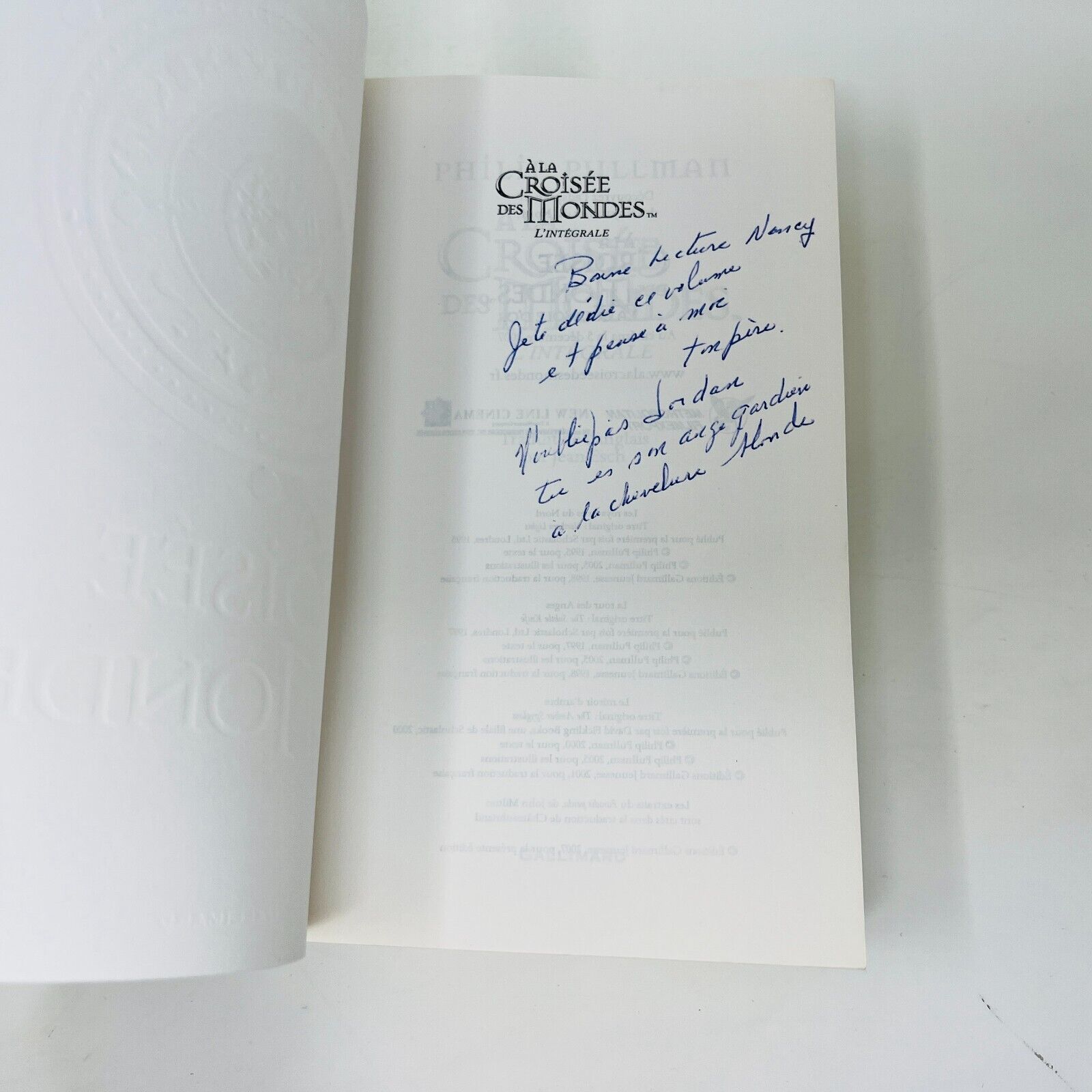 À la Croisée des Mondes l'Intégrale de Philip Pullman Omnibus Gallimard Français