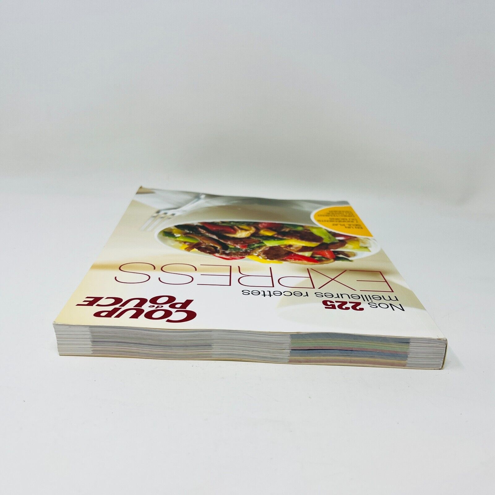 2012 Coup de Pouce Nos 225 Meilleures Recettes Express Livre Cuisine en Français
