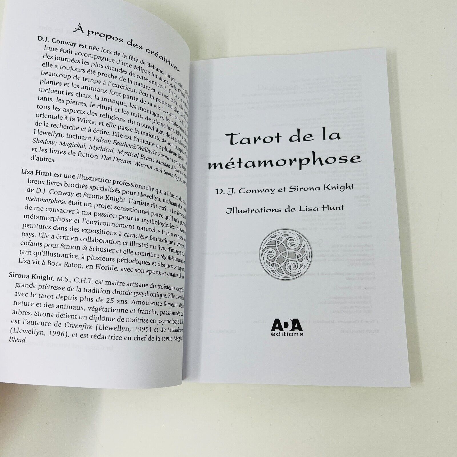 Tarot de la Métamorphose -Livre Seulement- en Français D.J. Conway/Sirona Knight