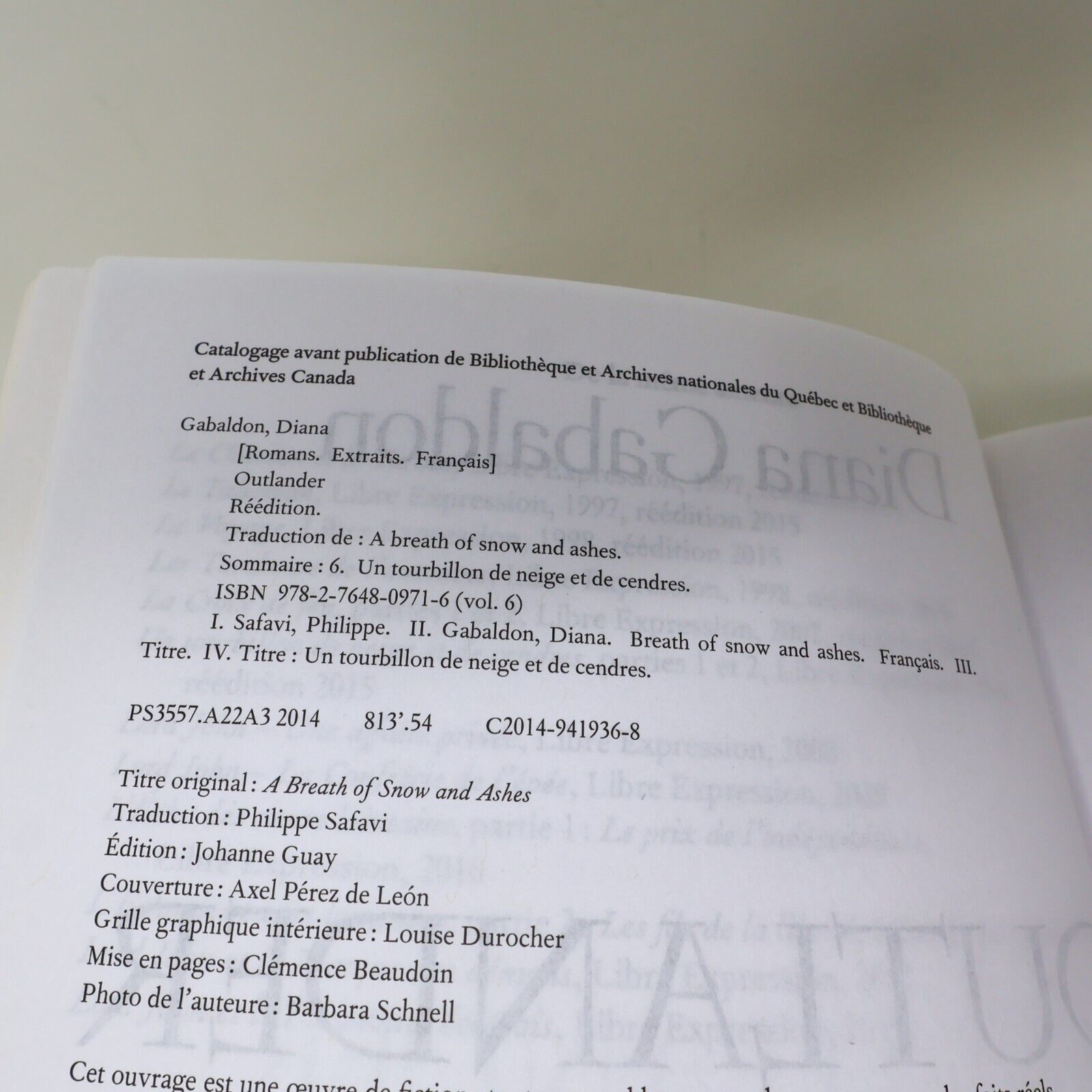 2015 Un Tourbillon de Neige et de Cendres Diana Gabaldon Omnibus Outlander #6 PB