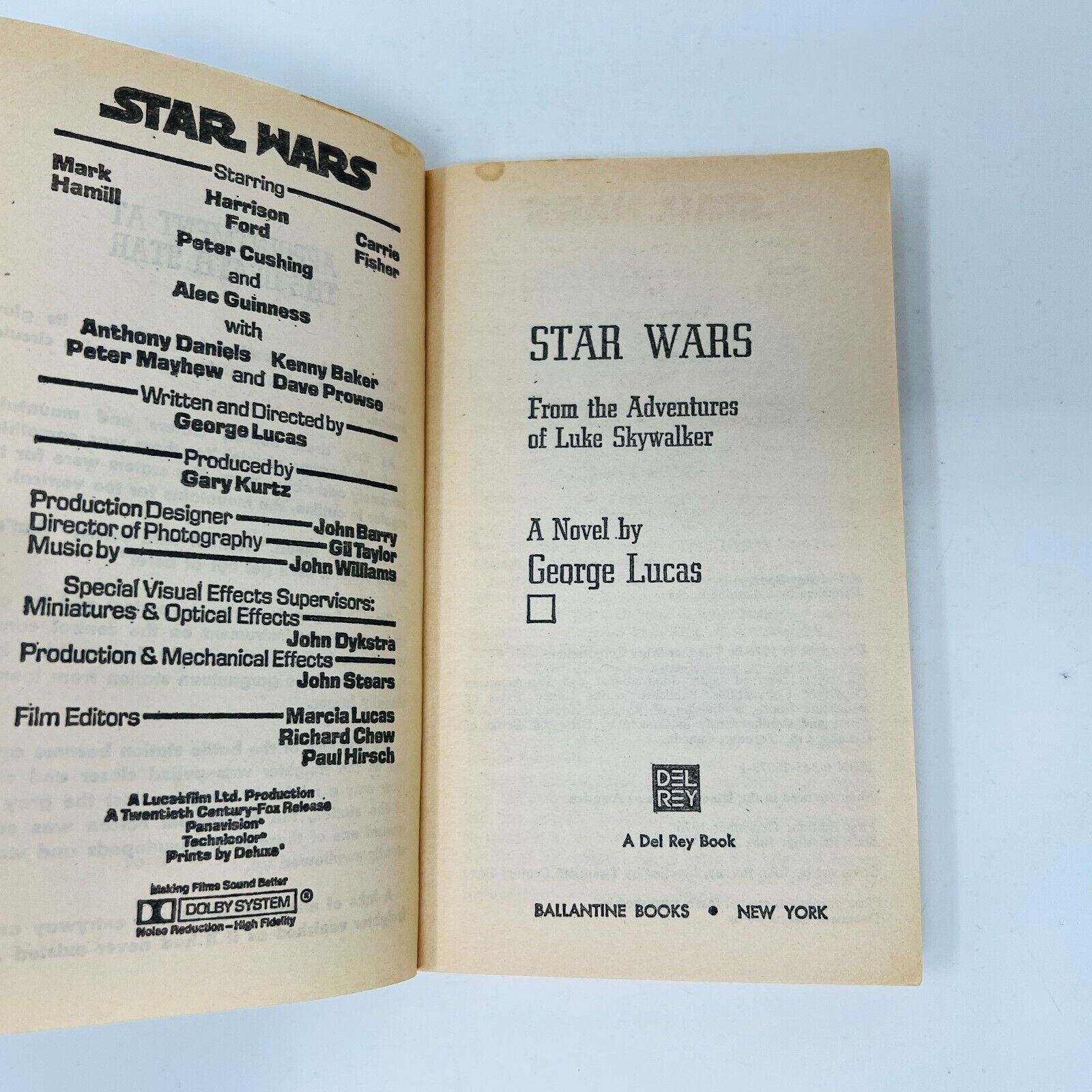 1977 Star Wars by George Lucas Mass Market Paperback Book 6th Print Movie Tie-in