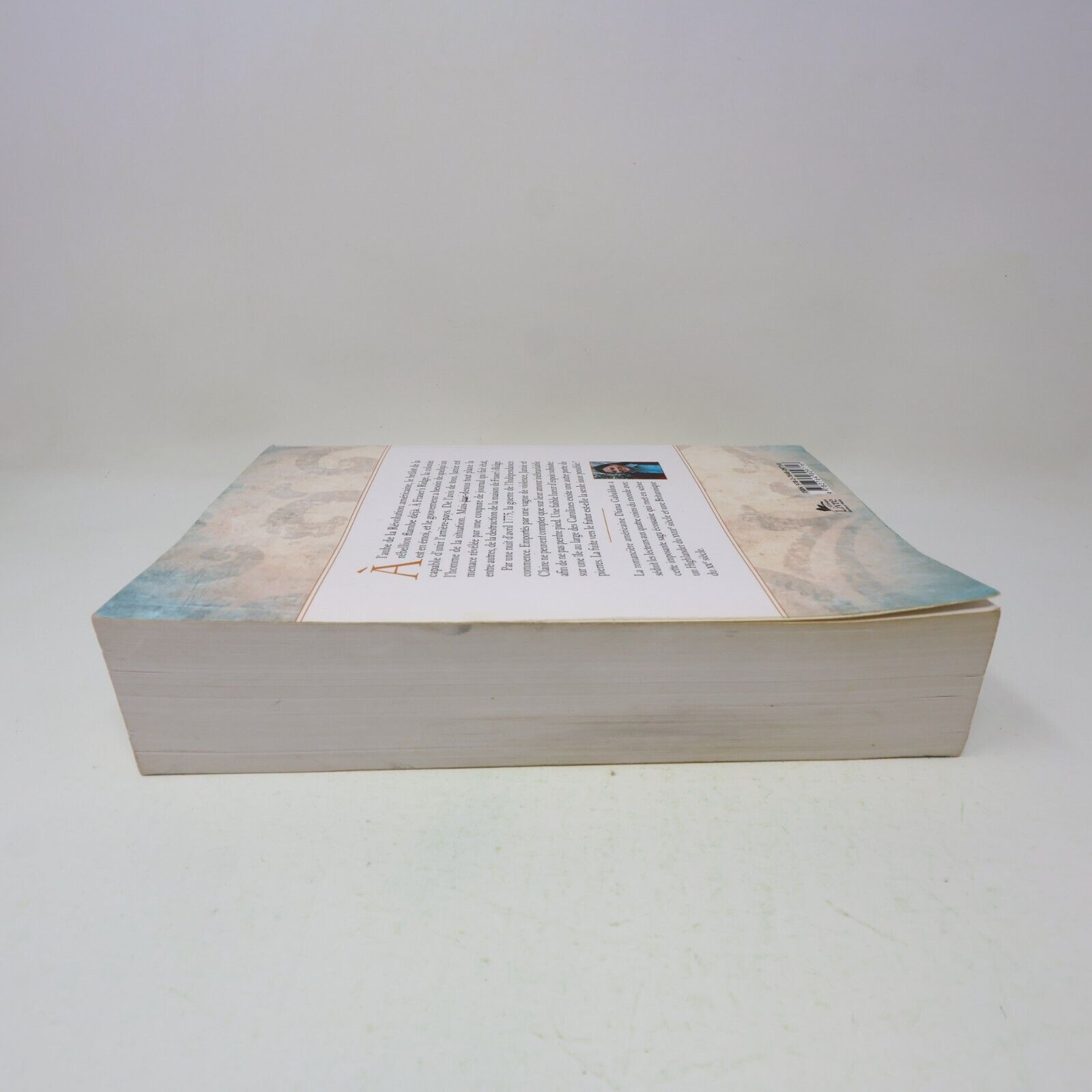 2015 Un Tourbillon de Neige et de Cendres Diana Gabaldon Omnibus Outlander #6 PB