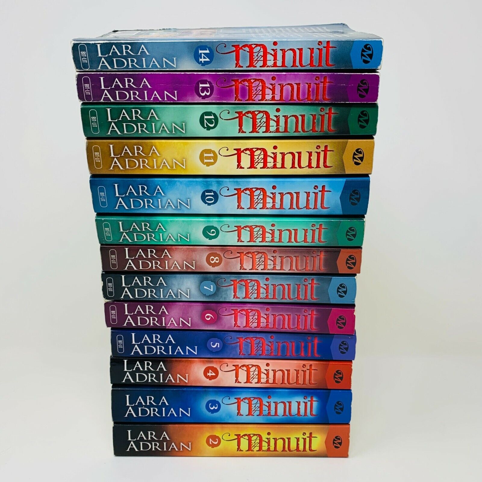 Minuit #1-14 de Lara Adrian Lot de 14 Livres en Français/French Minuit Écarlate
