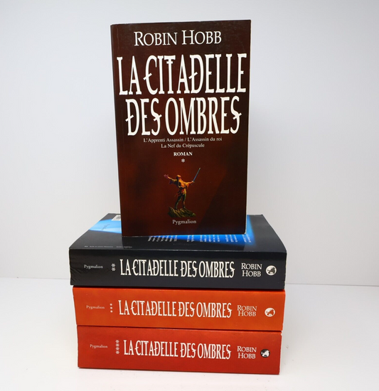 Lot 4 Livres La Citadelle des Ombres #1-4 Robin Hobb Omnibus Fantasy Français PB