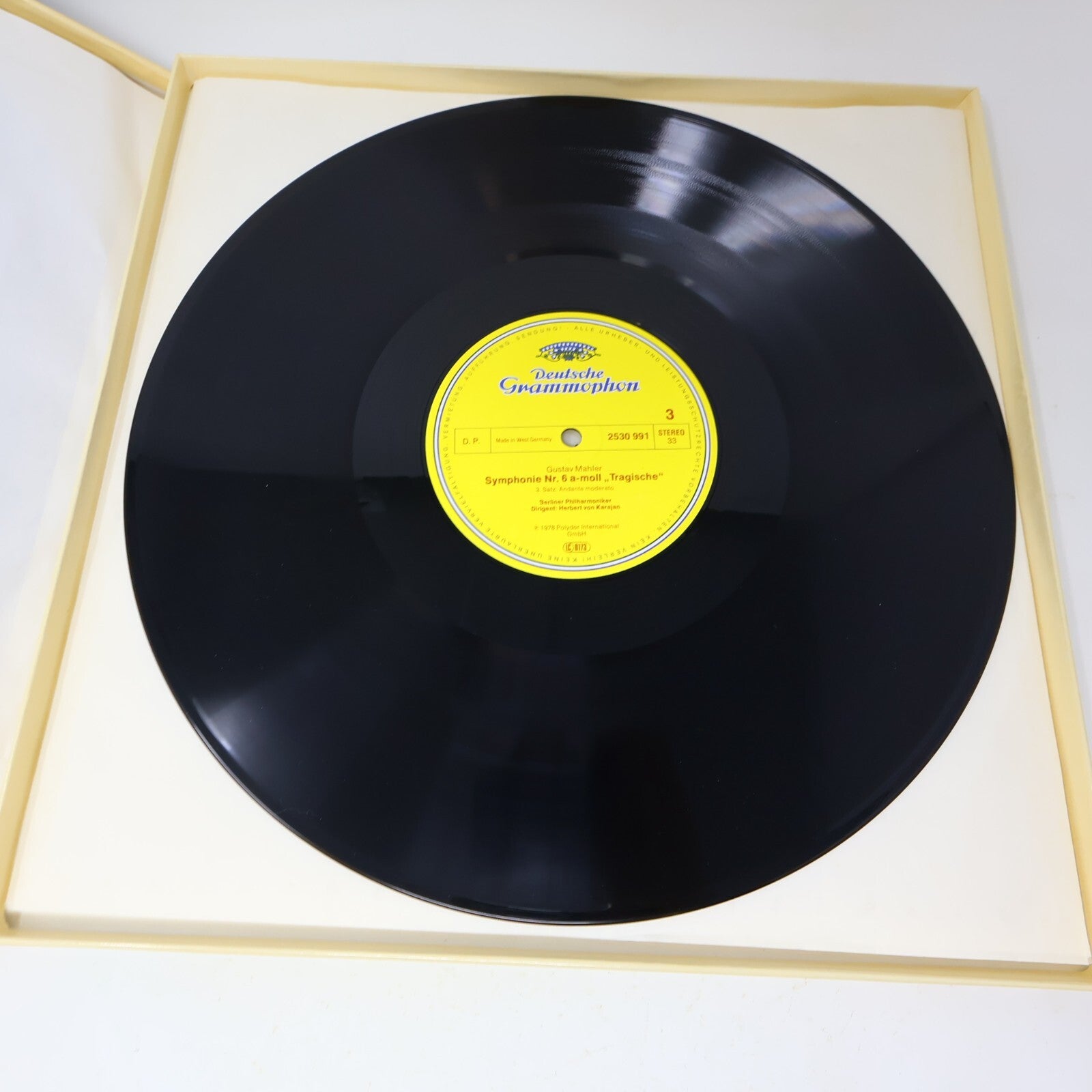 Herbert von Karajan Gustav Mahler Symphonie #6 Tragische 2x LP Record 2707 106