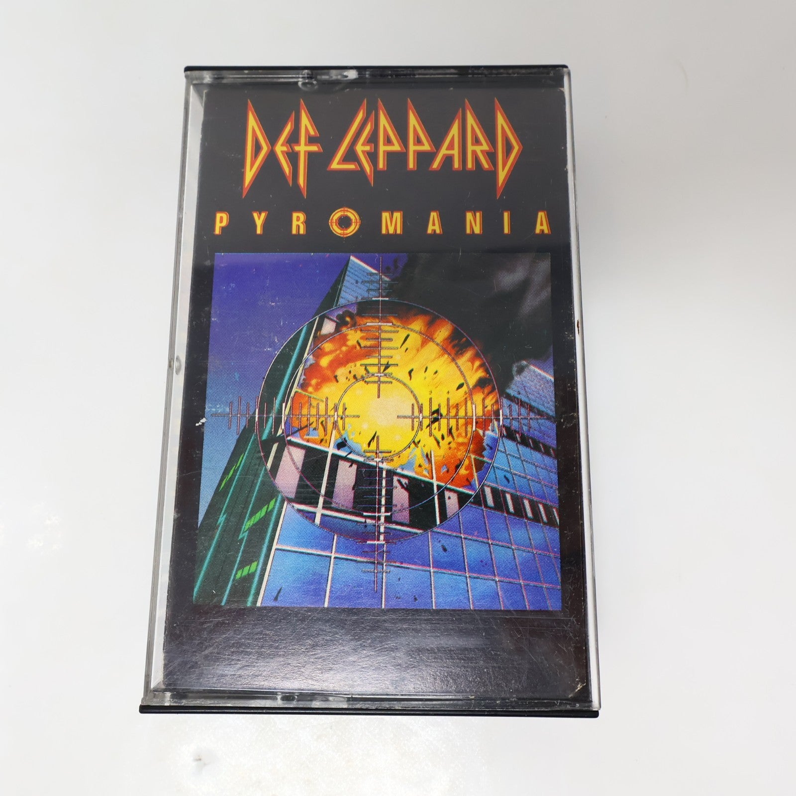 Def Leppard 2 Cassettes Lot Hysteria/Pyromania Vertigo 80s Pour Some Sugar On Me