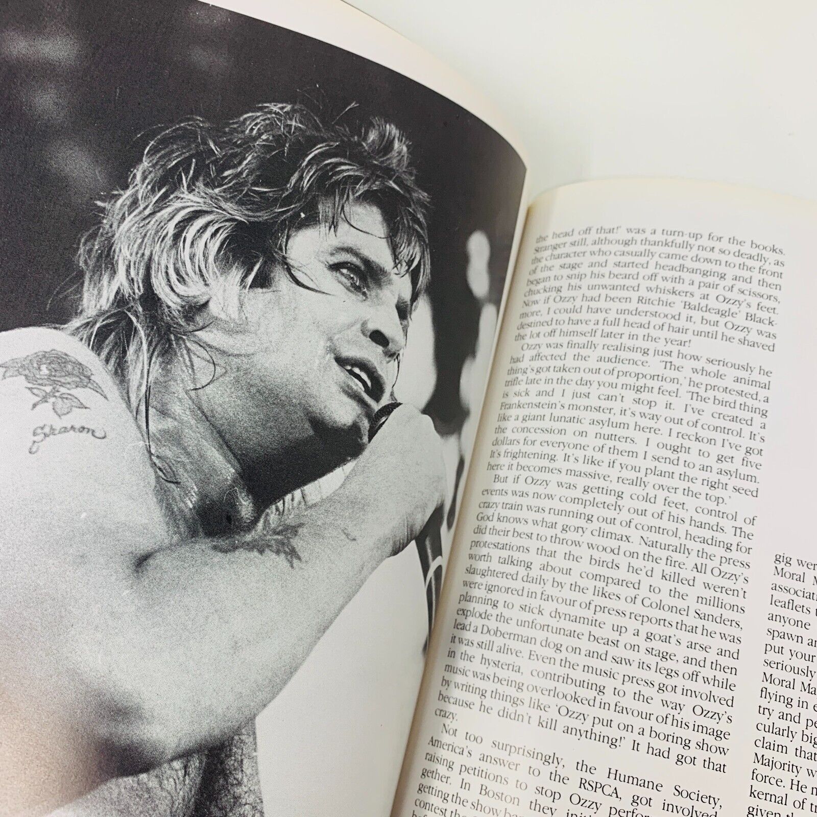 1985 Ozzy Osbourne Proteus Biography Book Photos Rock Music Garry Johnson PB
