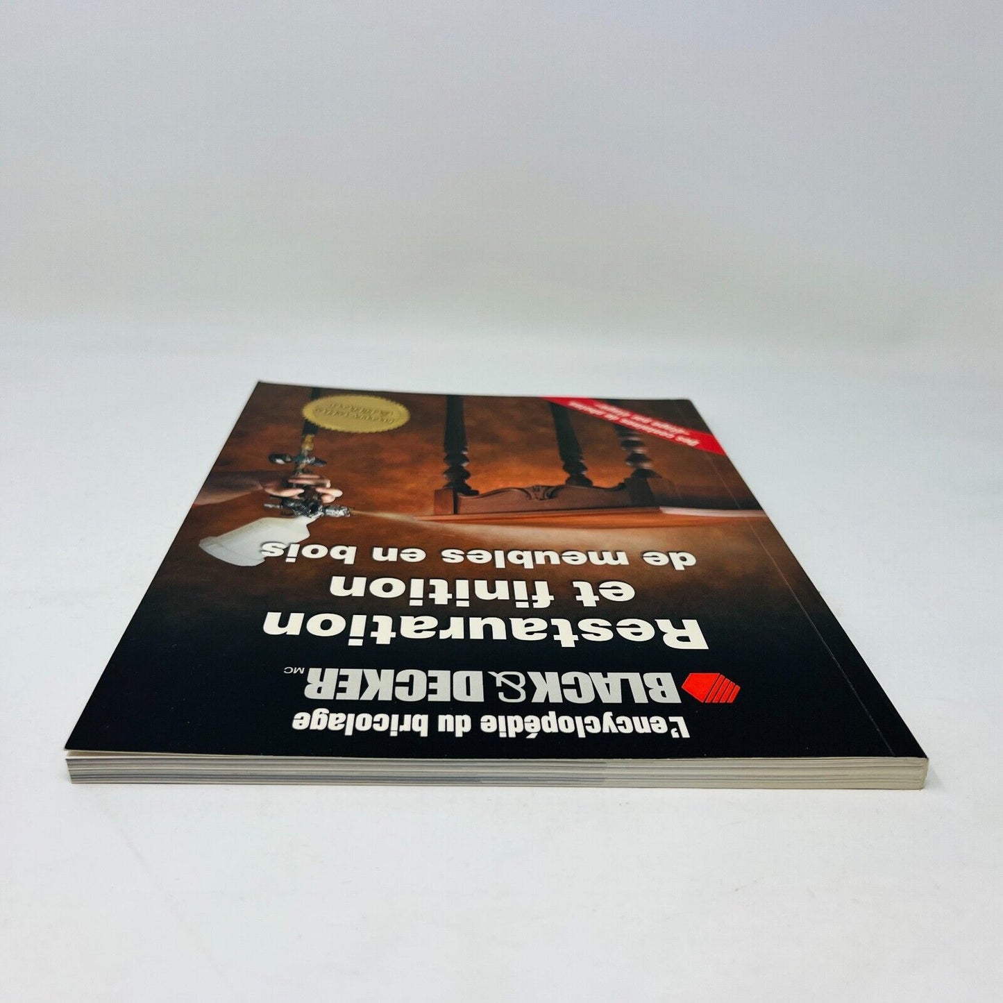 Restauration et Finition de Meubles en Bois Livre Bricolage Black & Decker 2008