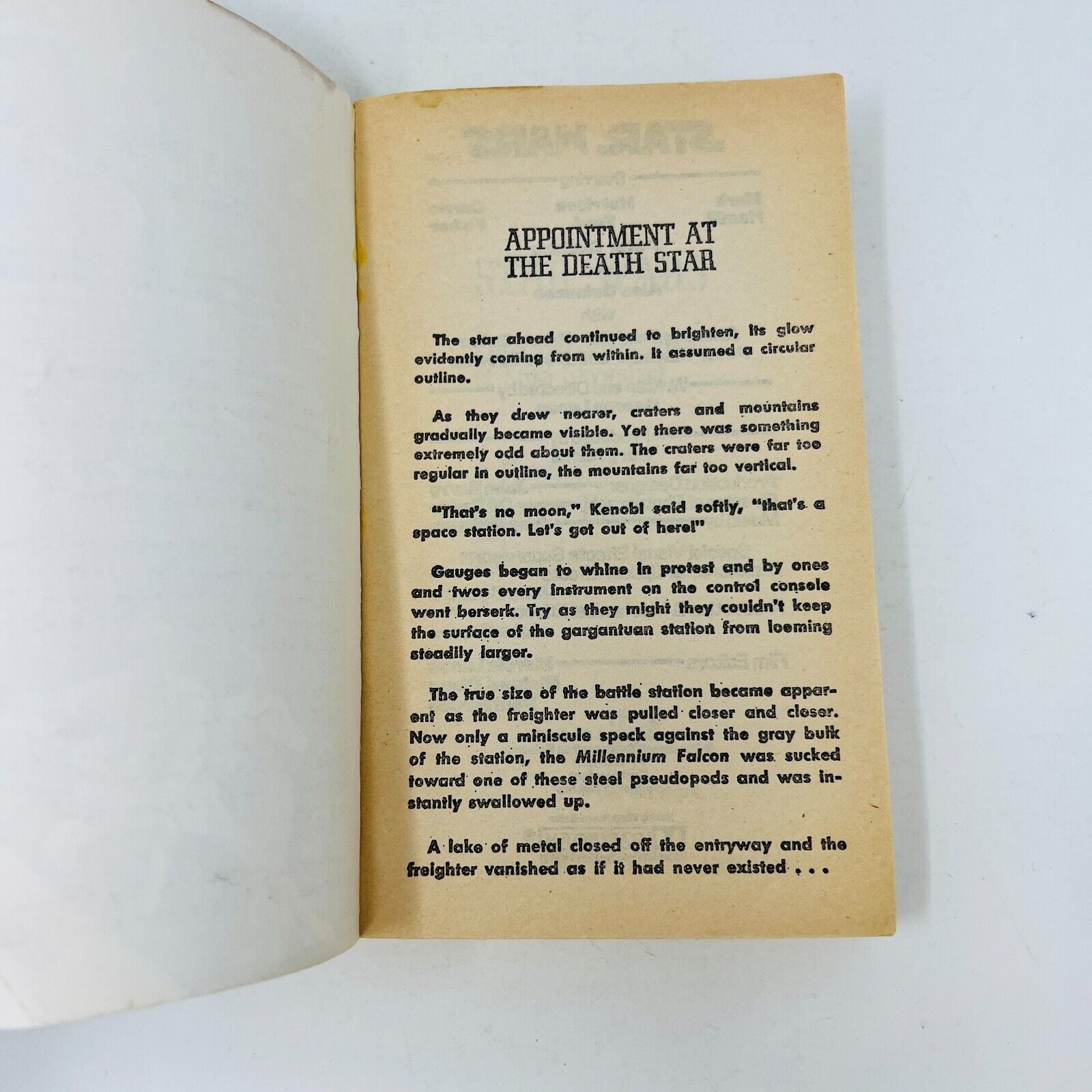 1977 Star Wars by George Lucas Mass Market Paperback Book 6th Print Movie Tie-in
