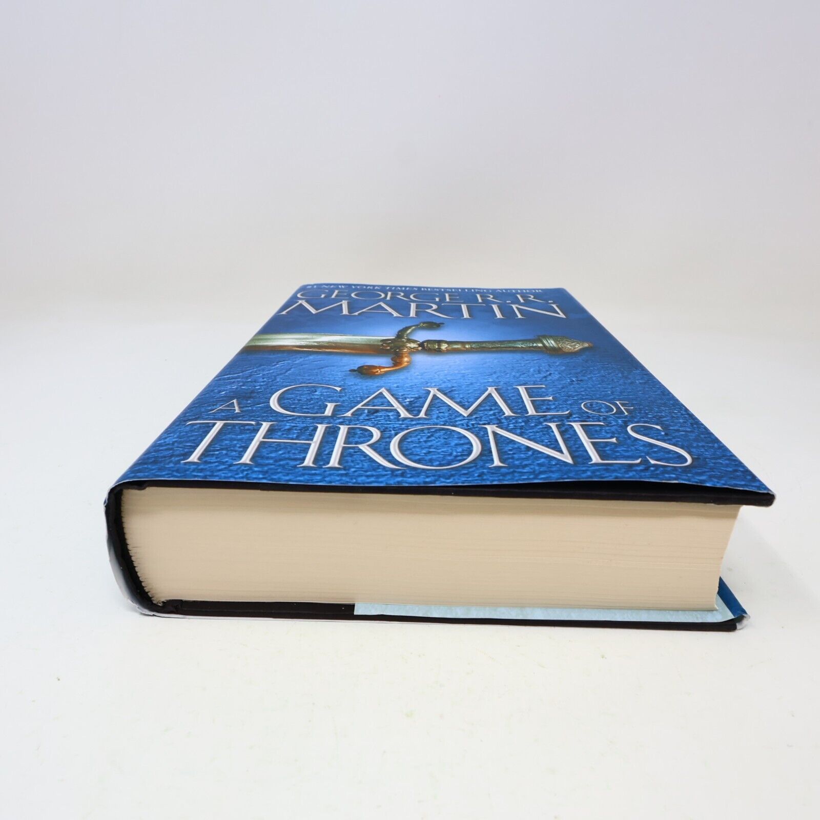 2002 A Game of Thrones by George R. R. Martin Hardcover HC Bantam Fantasy Action