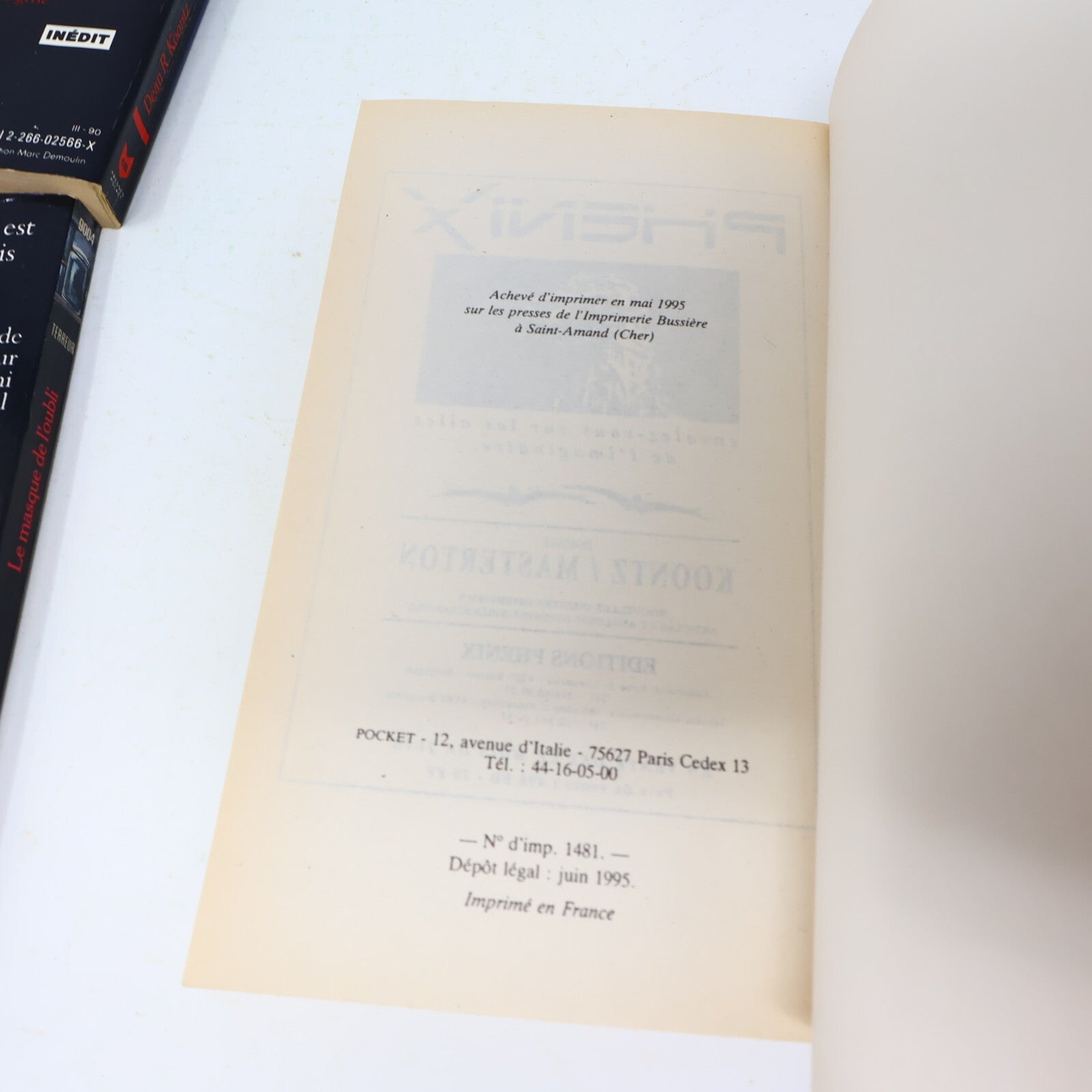 Dean Koontz Lot 4 Livres Yeux des Ténébres/Lune Froide/Nuit des Cafards Français