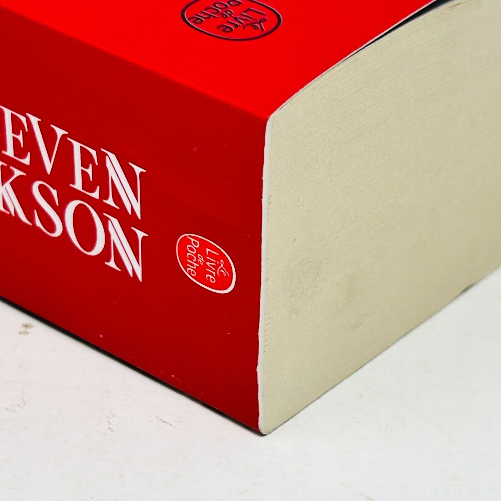 2023 Les Souvenirs de la Glace Le Livre des Martyrs 3 de Steven Erikson Français