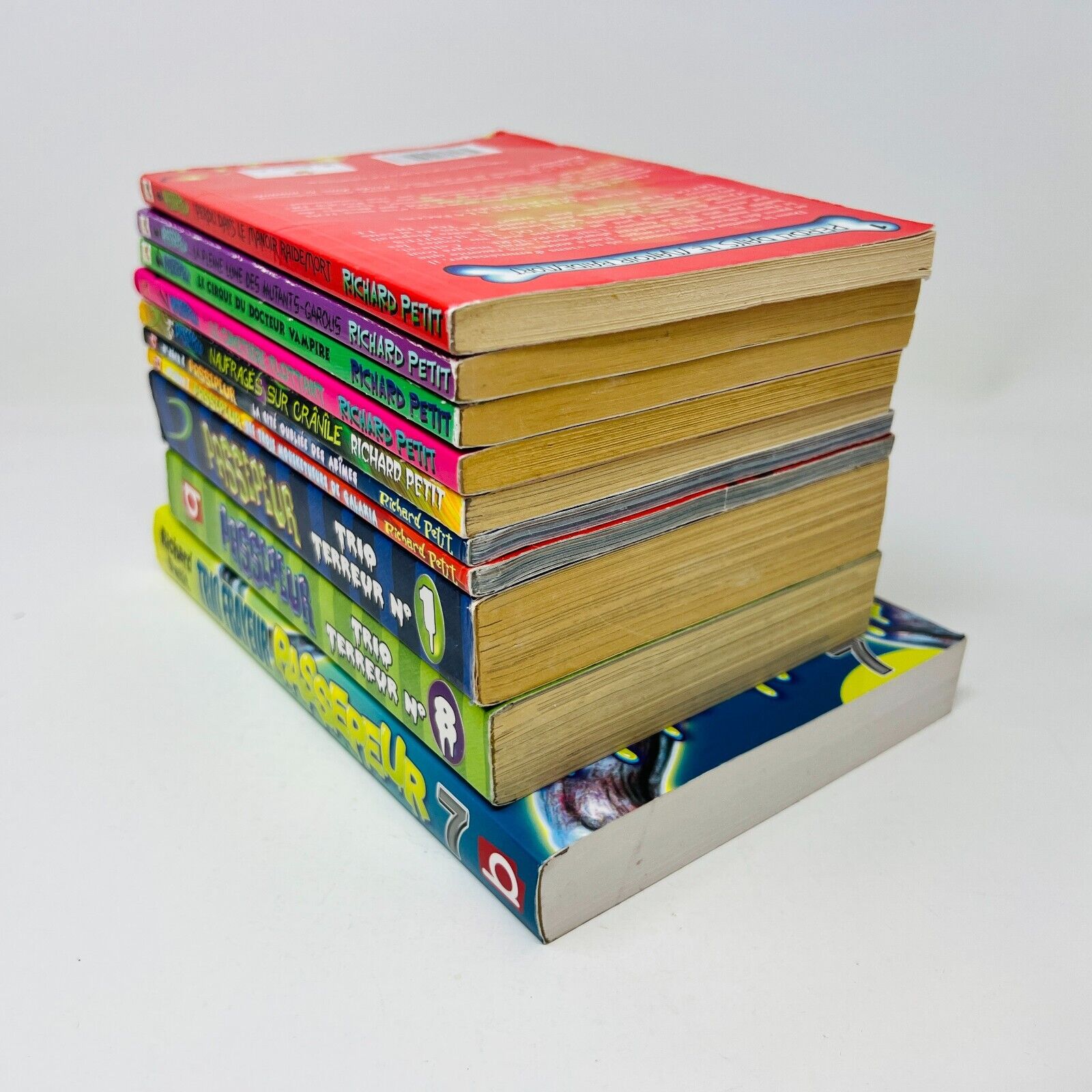 Lot de 10 Livres Passepeur Horrible Cauchemar/Trio Compilation de Richard Petit