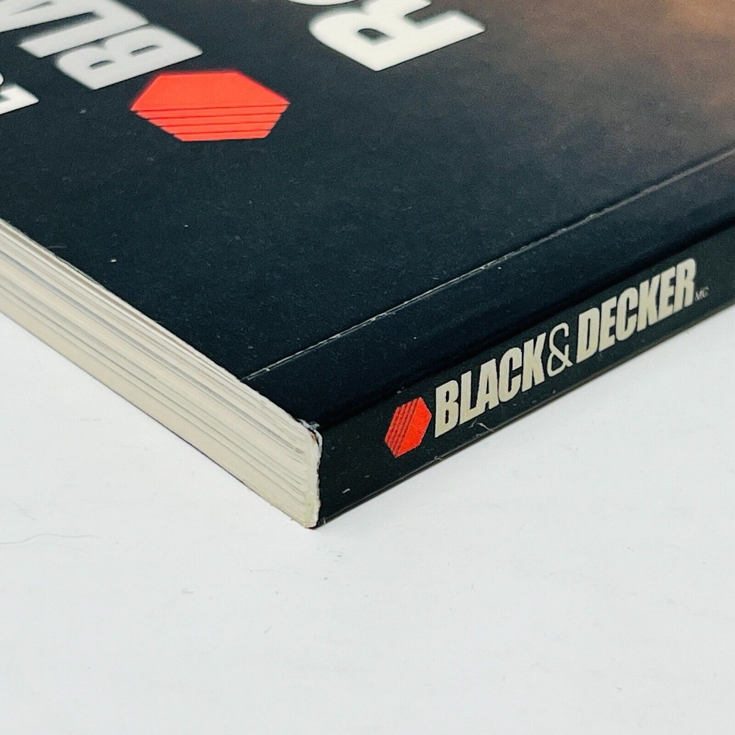 Restauration et Finition de Meubles en Bois Livre Bricolage Black & Decker 2008
