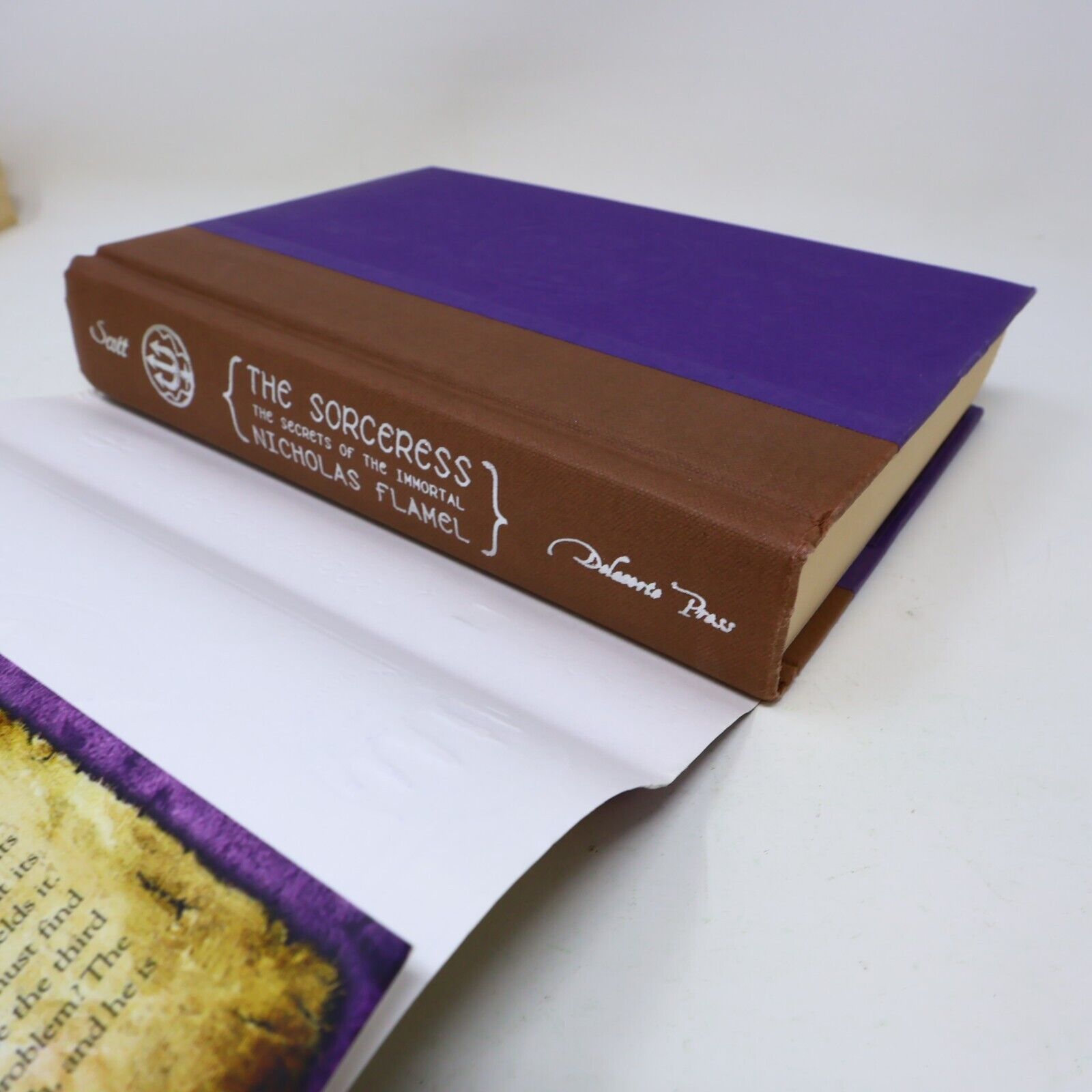 Lot 2 Books The Secrets of the Immortal Nicholas Flamel #2-3 by Michael Scott