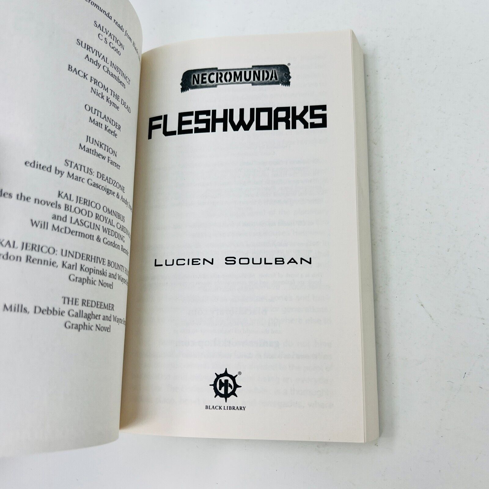 2017 Fleshworks Necromunda Warhammer 40k 40,000 by Lucien Soulban MMPB 1st Print