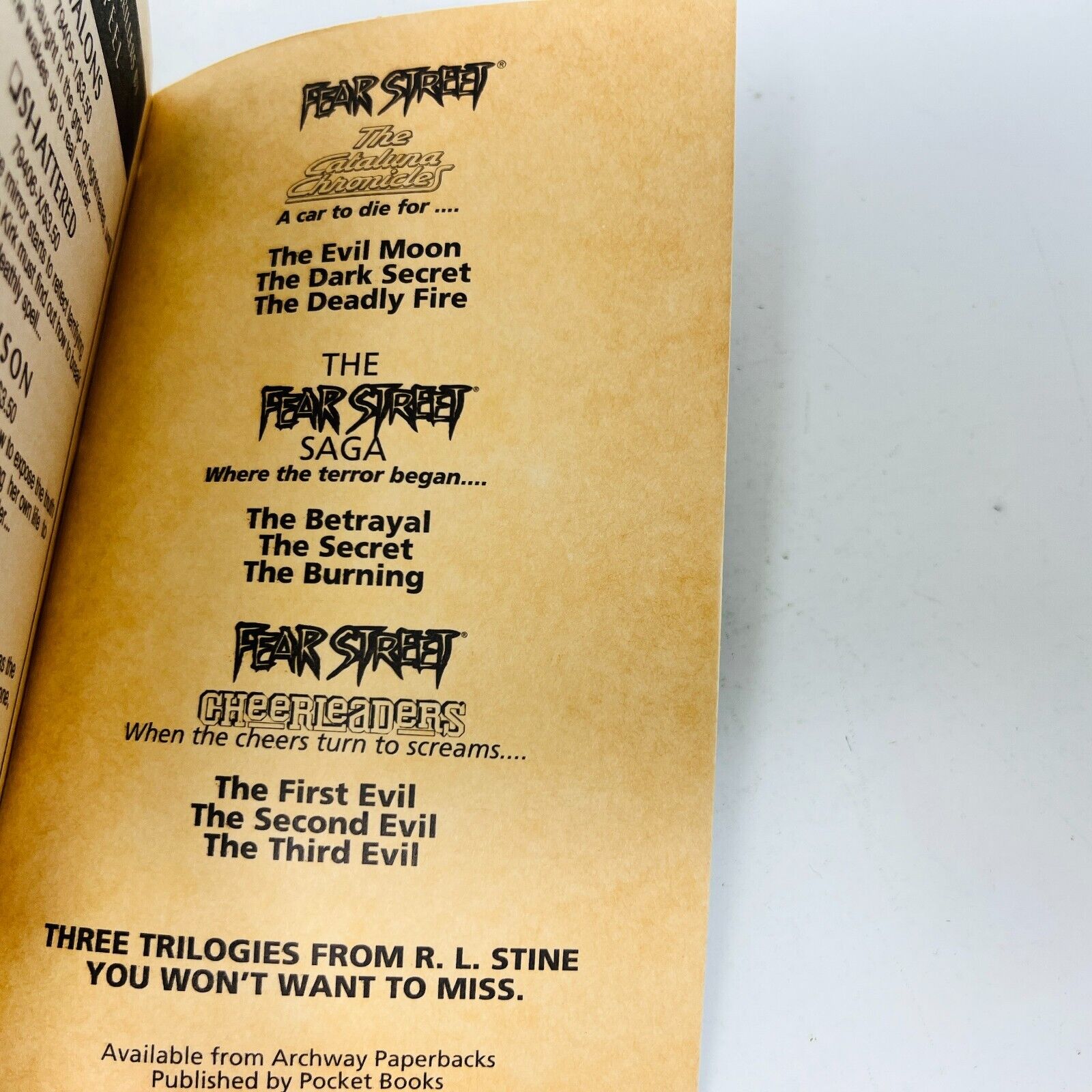1995 Fear Street The Stepsister 2 by R. L. Stine Mass Market Archway 1st Print