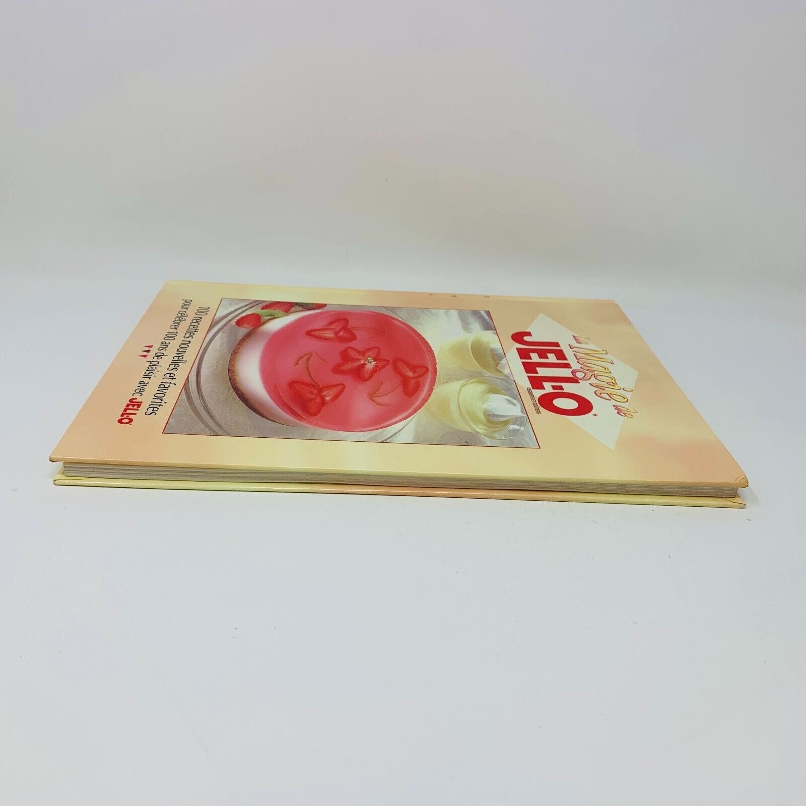 1997 La Magie de JELL-O Desserts et goûters 100 Recettes Livre Cuisine Français