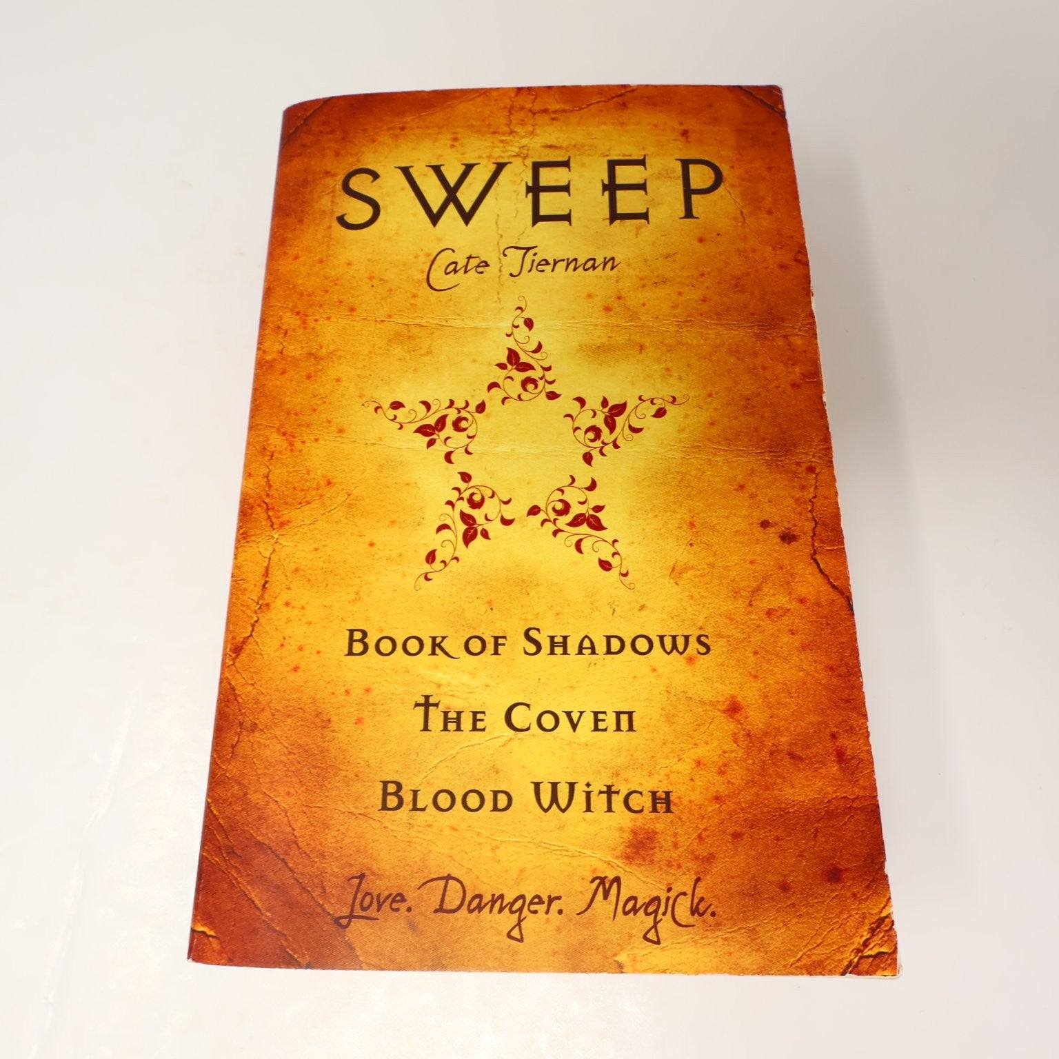 Sweep Book of Shadows & Dark Magick #1-2 Cate Tiernan Paperback Omnibus Speak