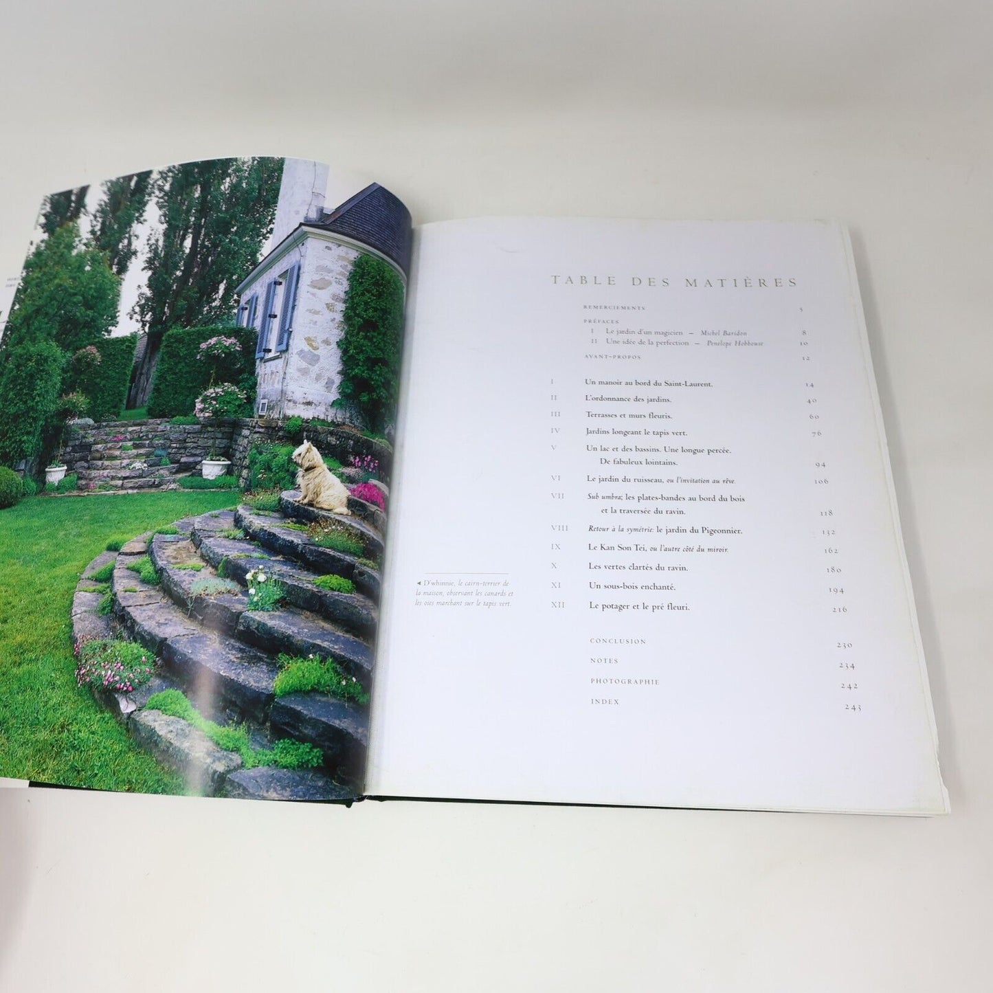 2002 Un Jardin Extraordinaire Quatre-Vents en Charlevoix Québec Hardcover HC